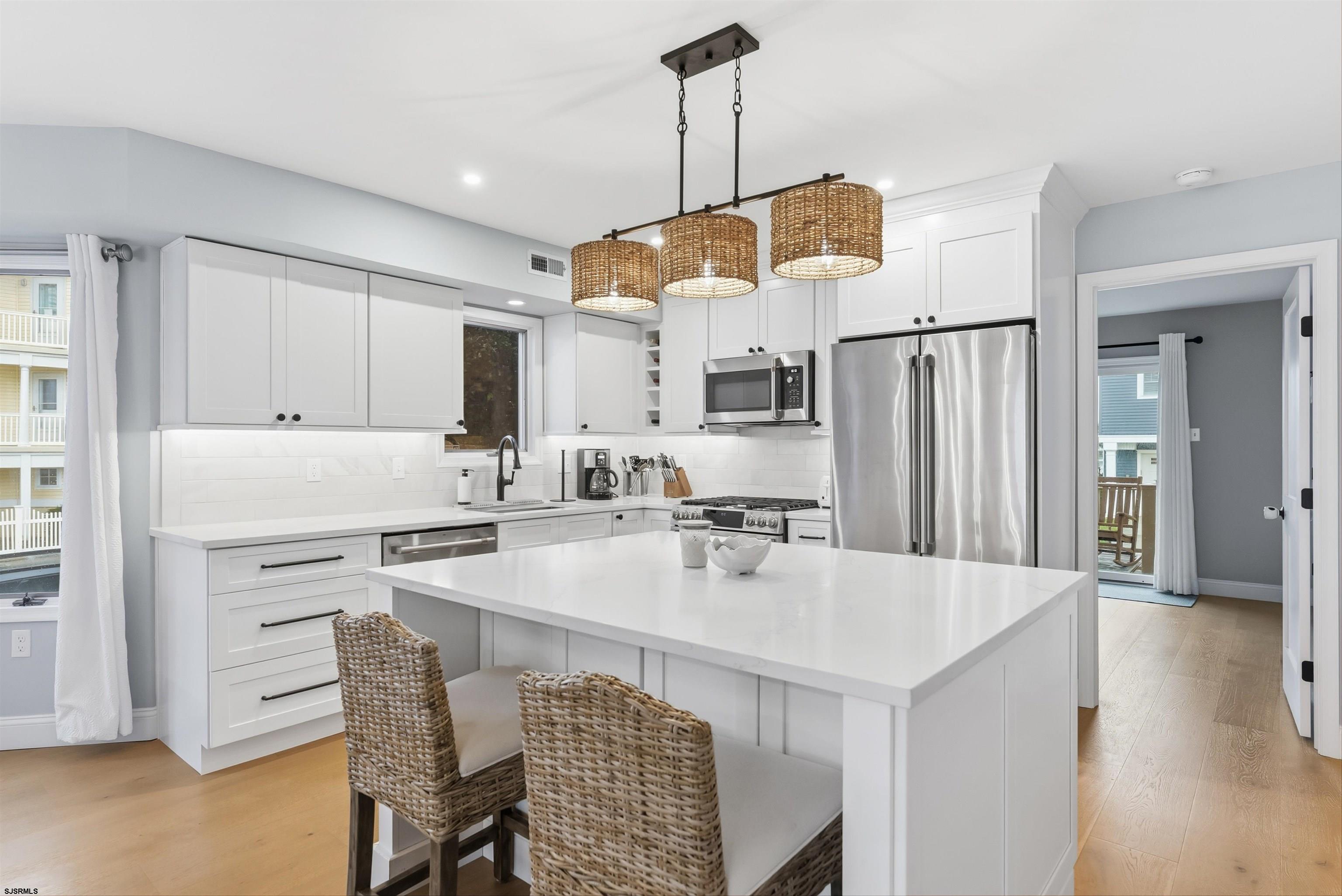 2301 West Ave Ave Unit: 2301