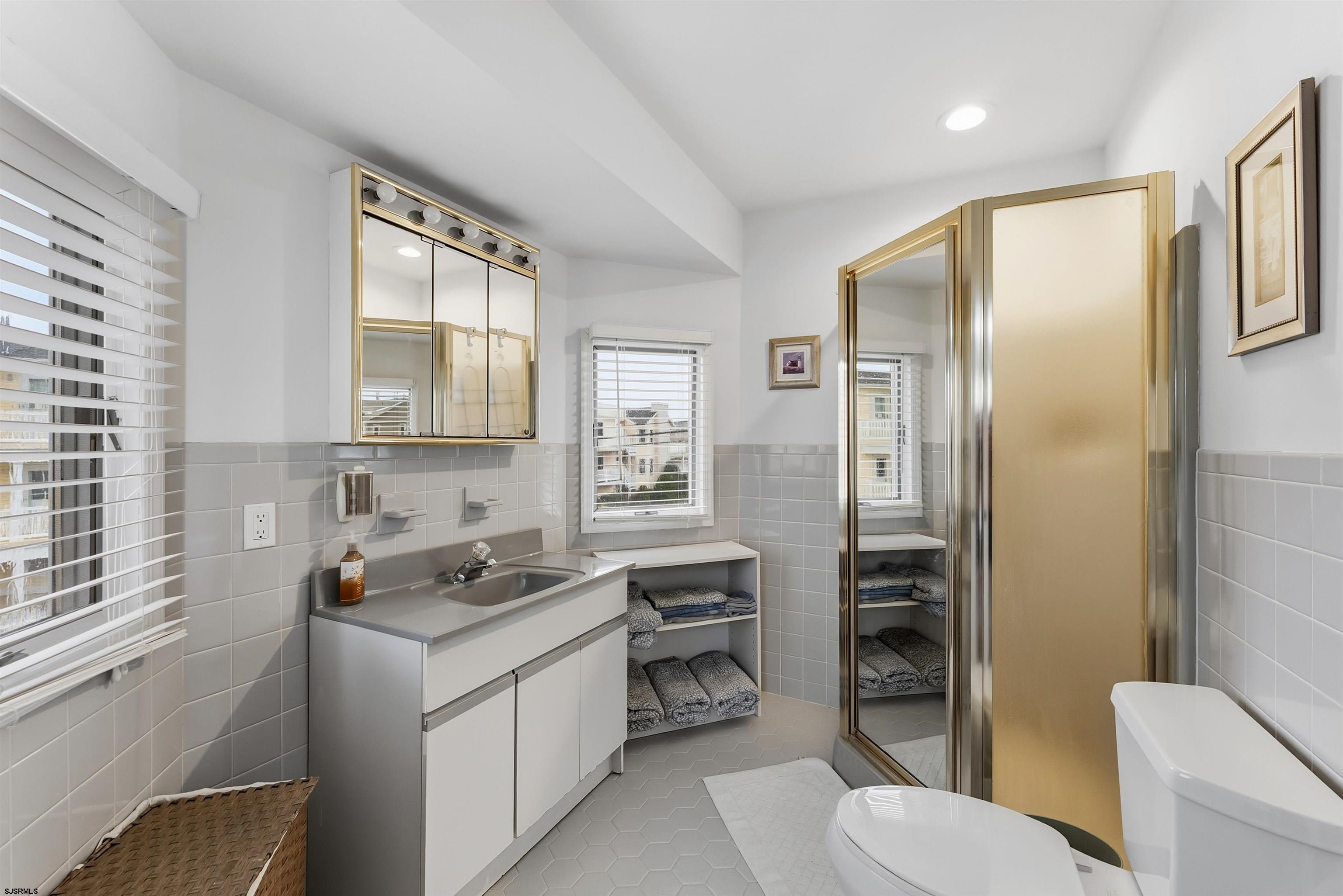 2301 West Ave Ave Unit: 2301