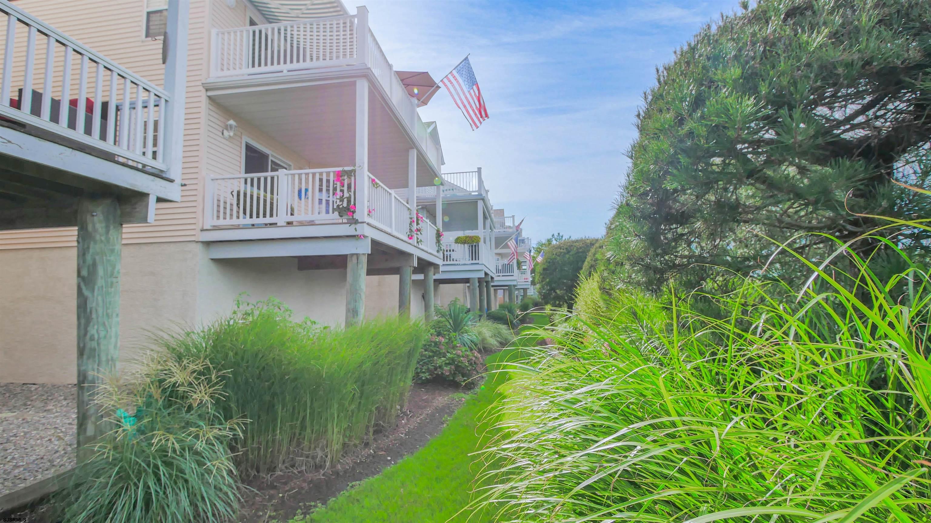 310 Roosevelt Blvd Unit: 2