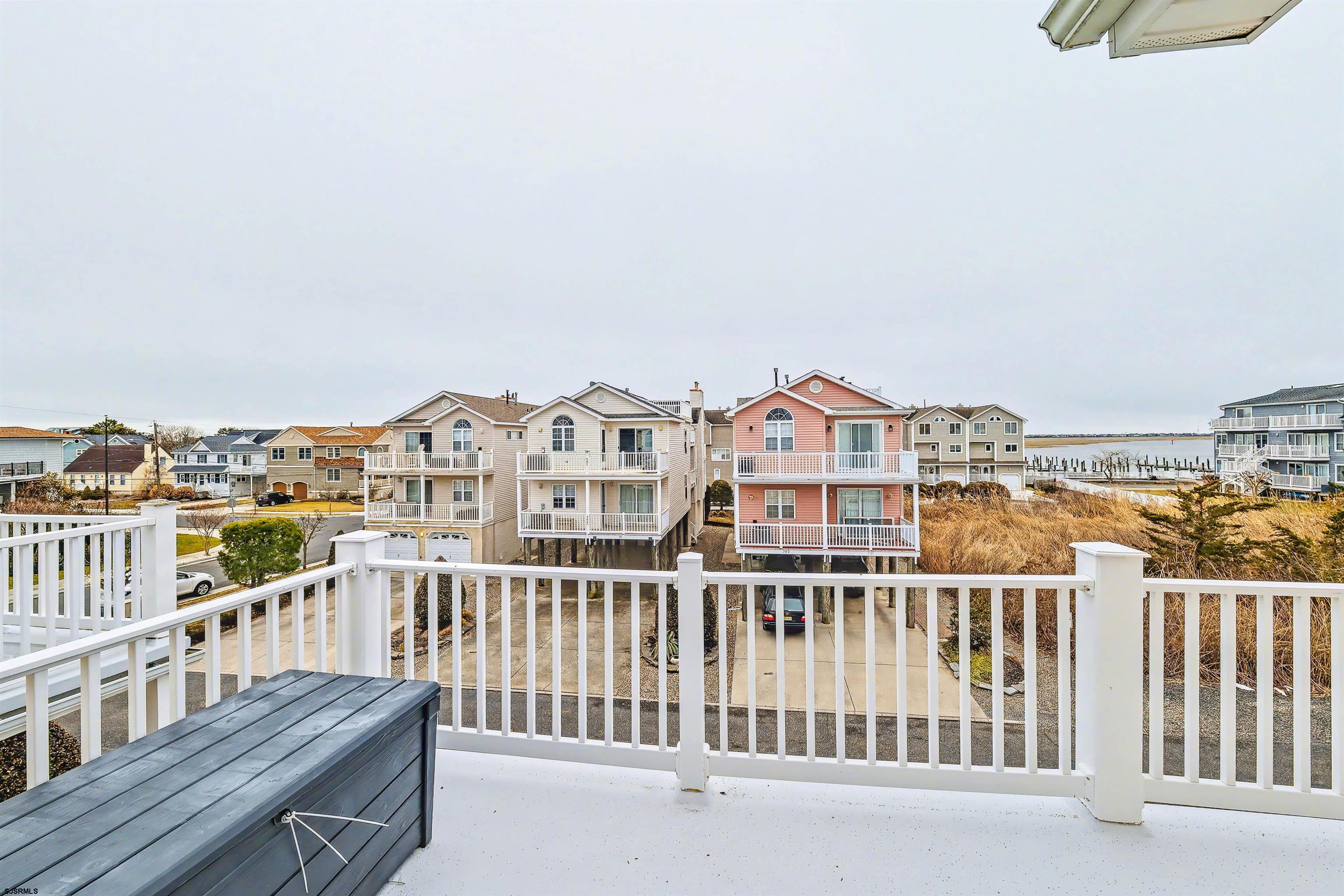 310 Roosevelt Blvd Unit: 2