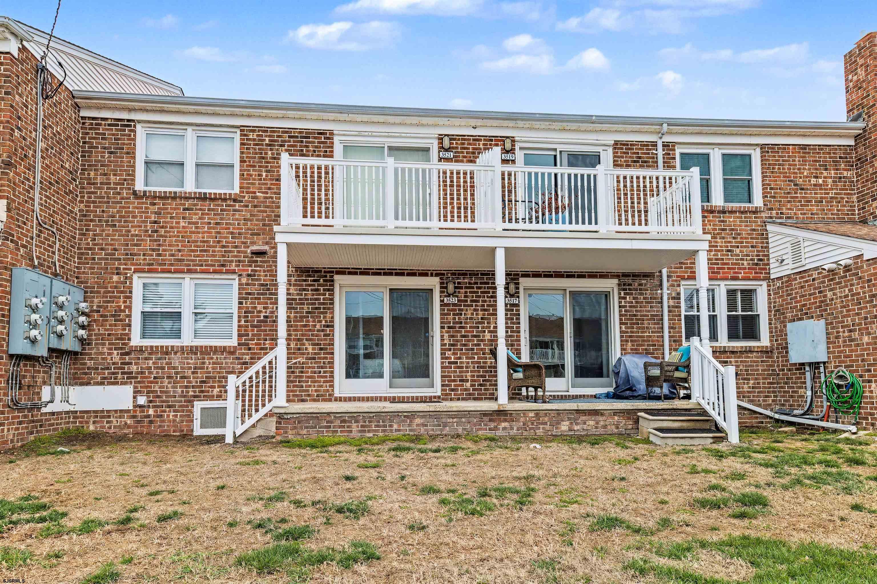 3523 Bay Ave Unit: 3523 - 1st Floor