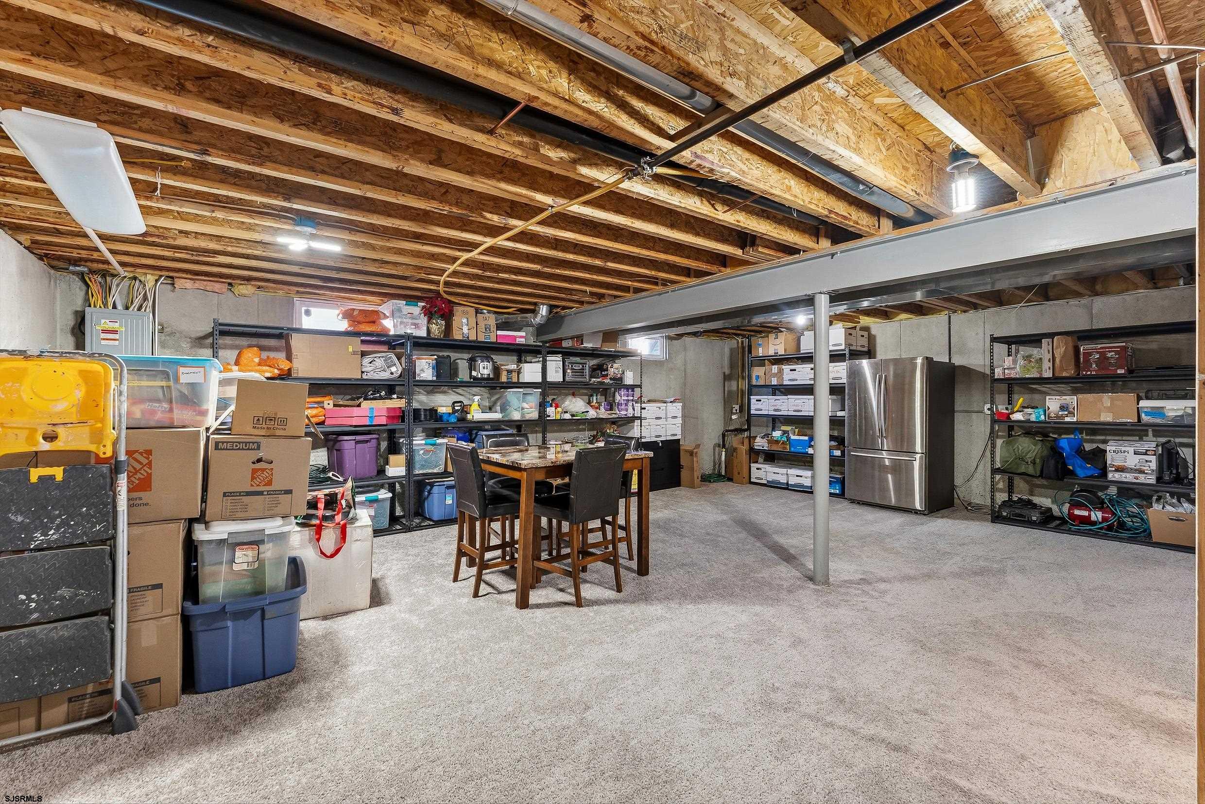 262 Churchill Dr
