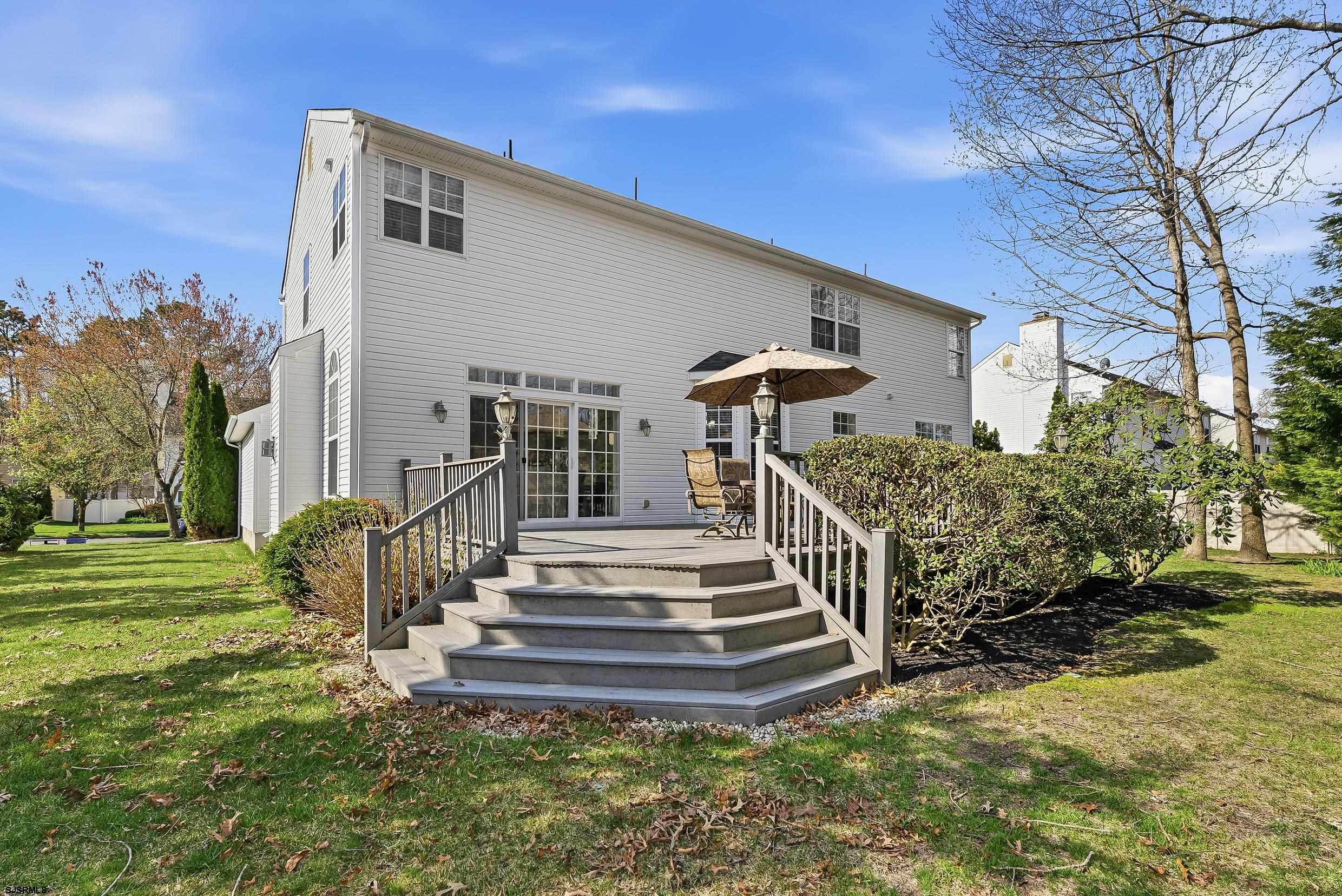 262 Churchill Dr