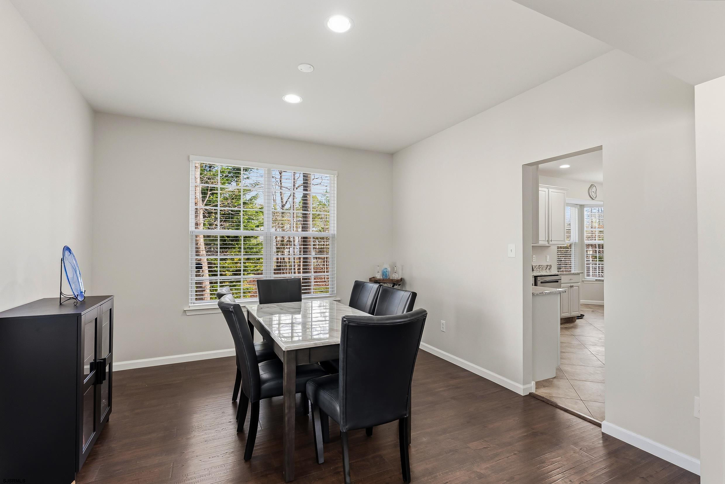 262 Churchill Dr