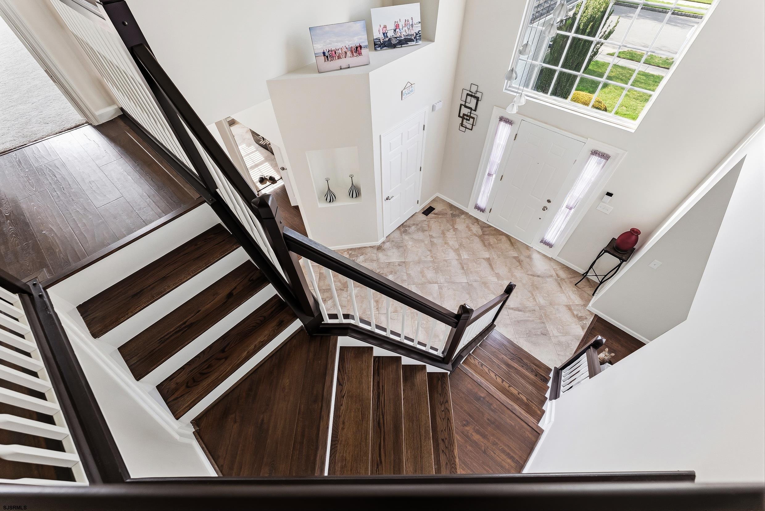 262 Churchill Dr