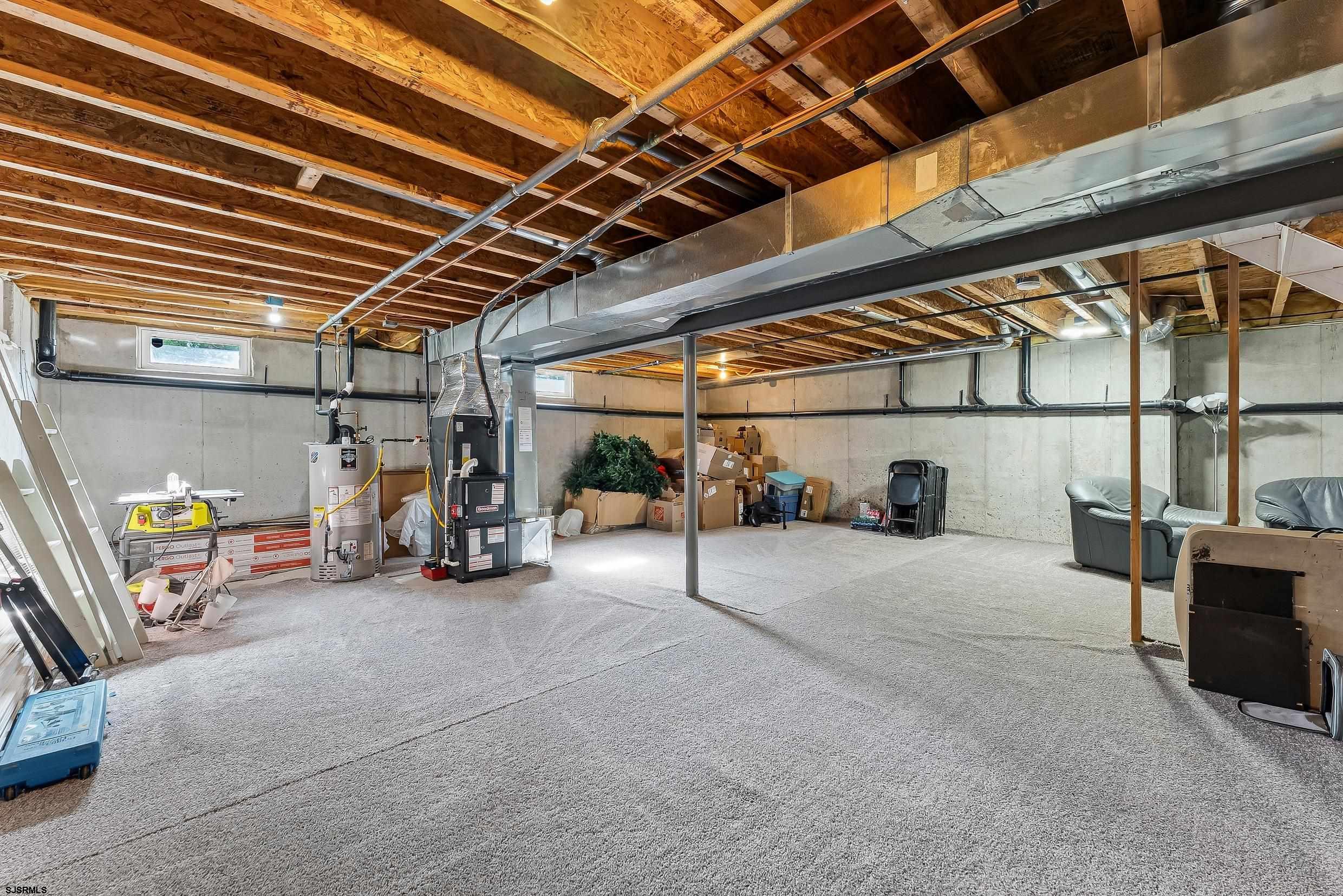 262 Churchill Dr
