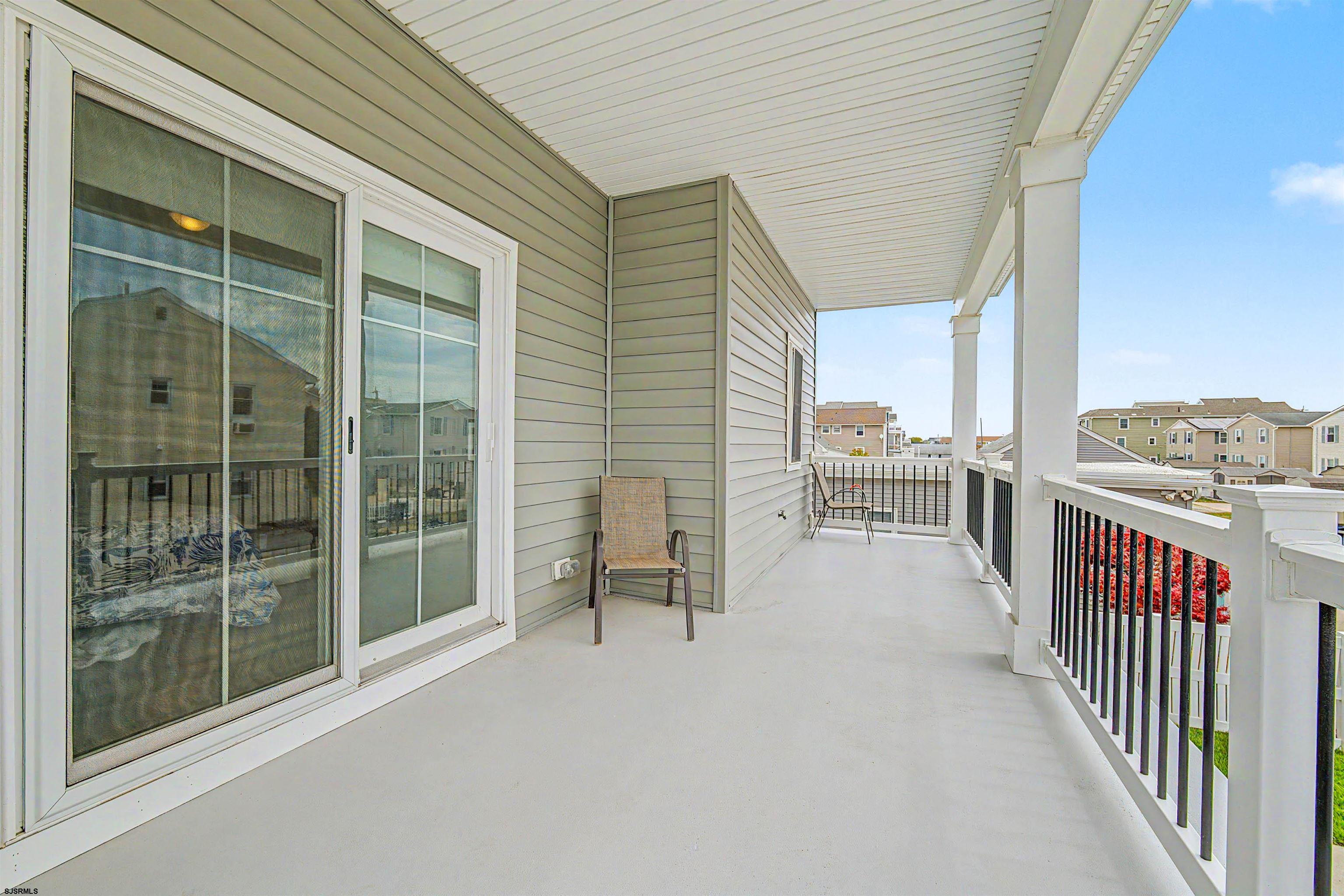 1749 Bay Ave