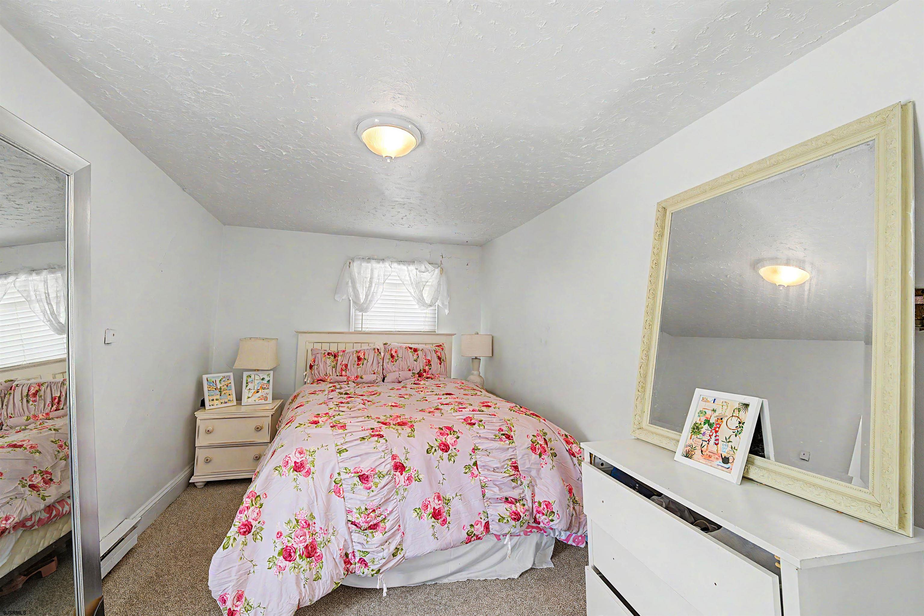 406 Central Ave