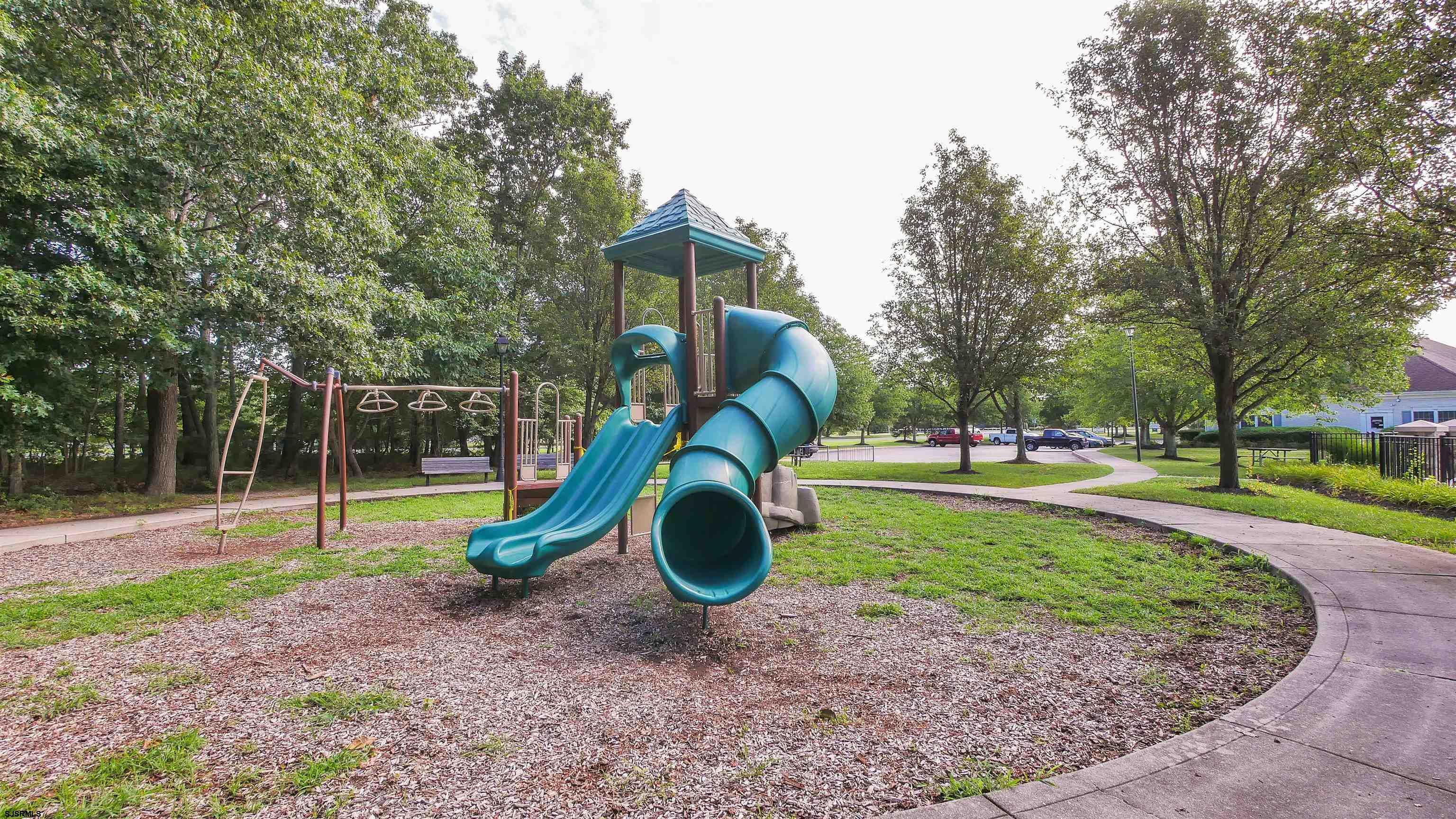 703 Fishers Creek Road Unit: 703