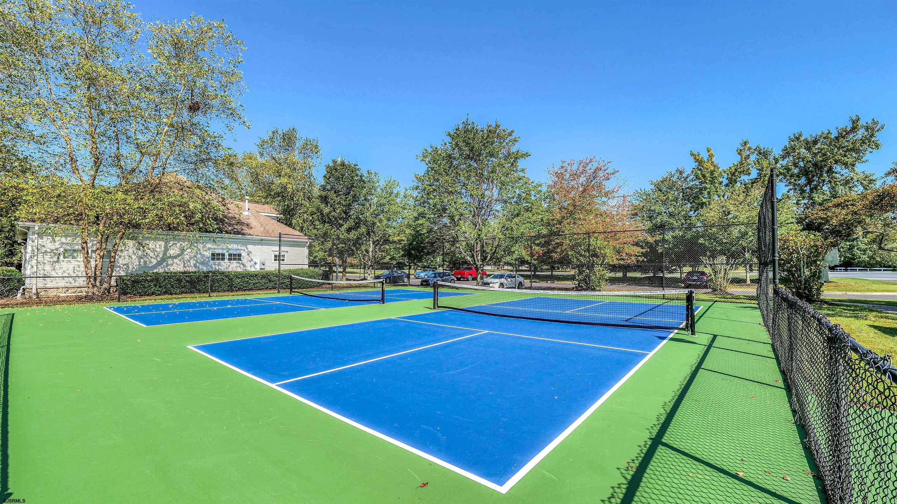 703 Fishers Creek Road Unit: 703