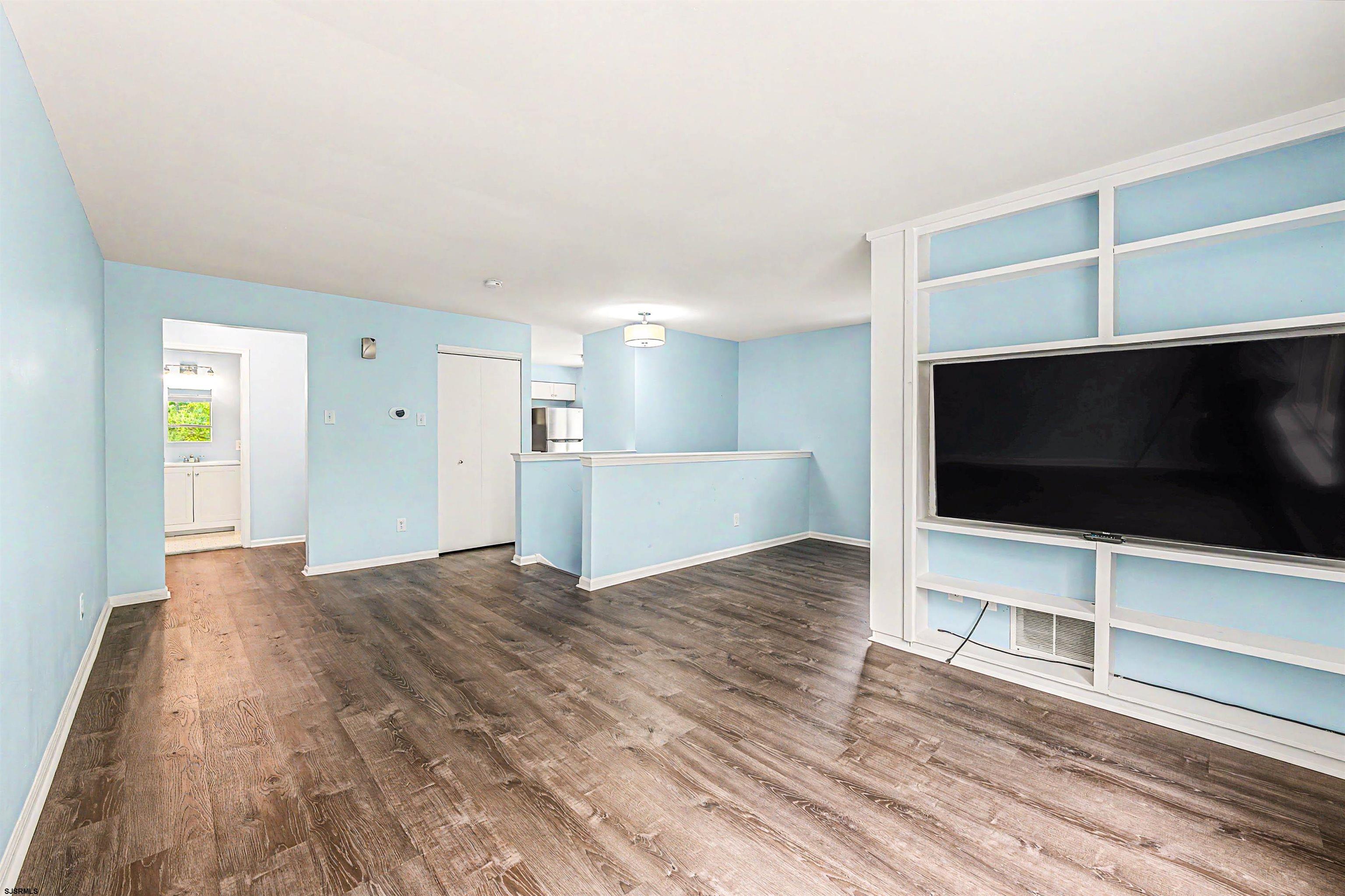 703 Fishers Creek Road Unit: 703