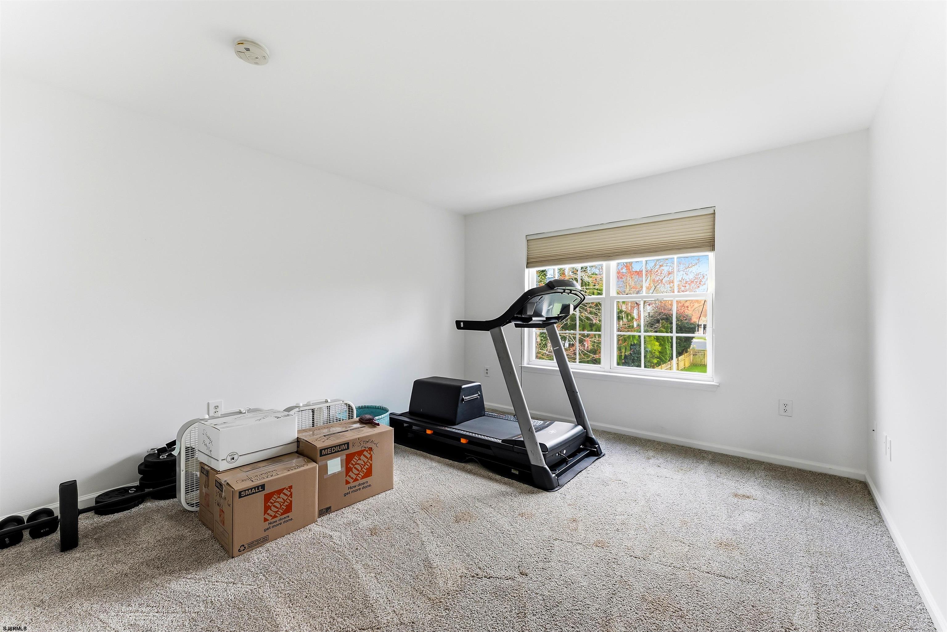 5 Arrowhead Ln