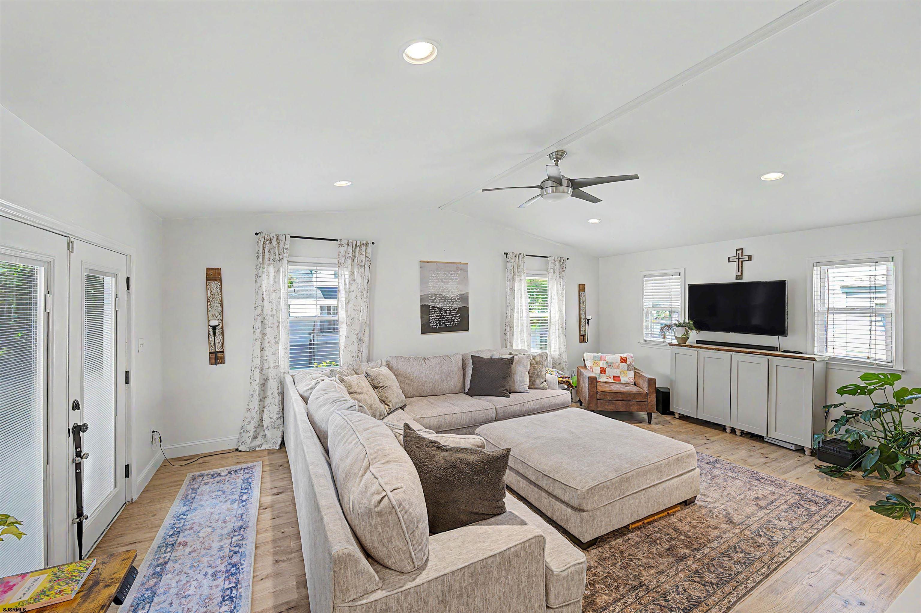 116 Bonita Dr