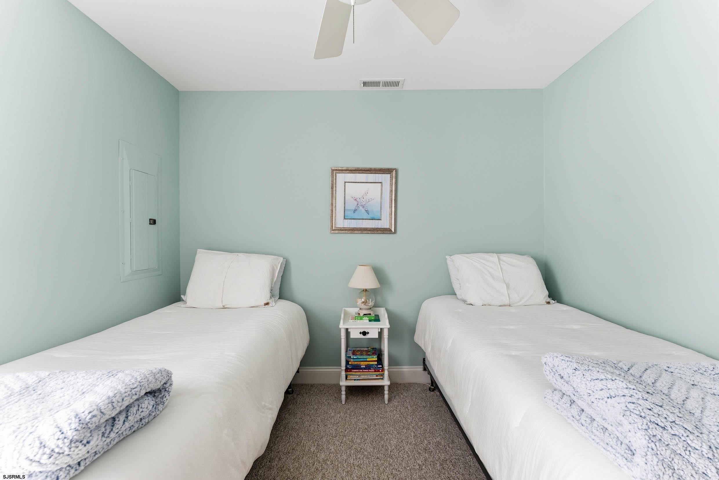 807 Pennlyn Pl Unit: 2nd Floor