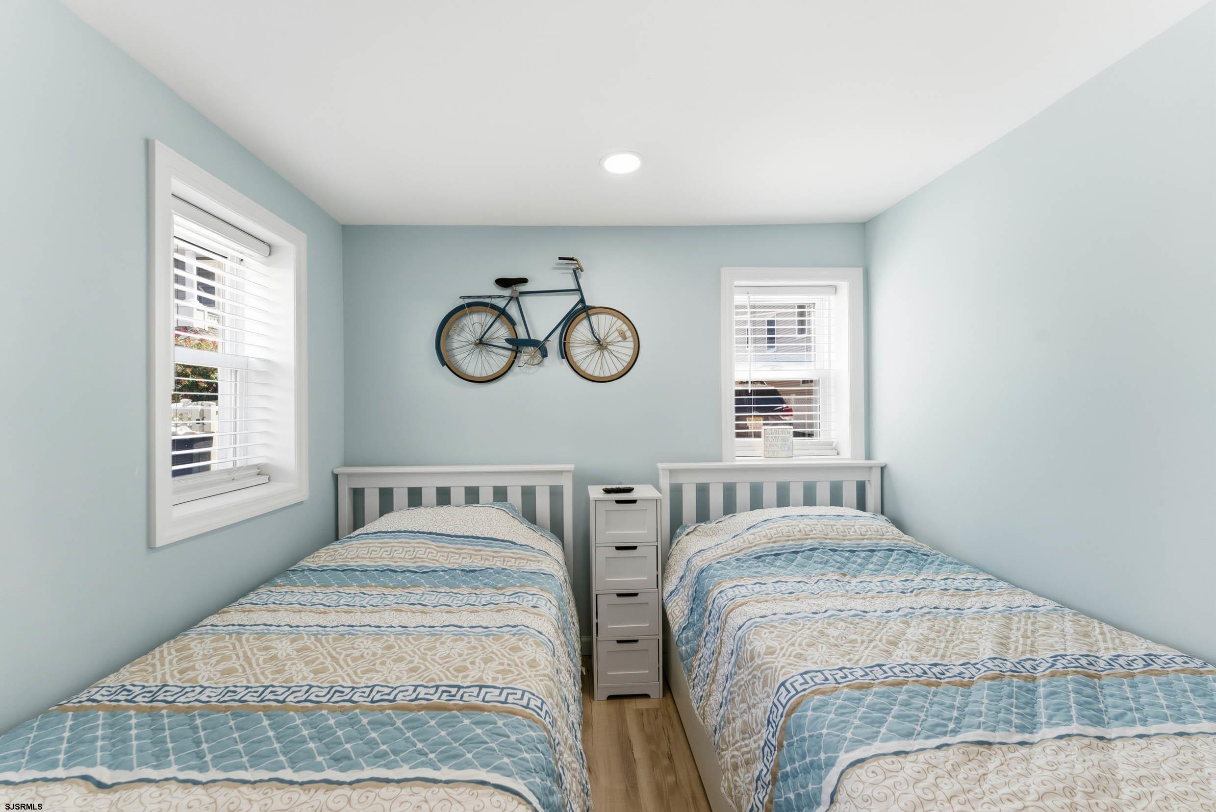 3619 Central Ave Unit: 3