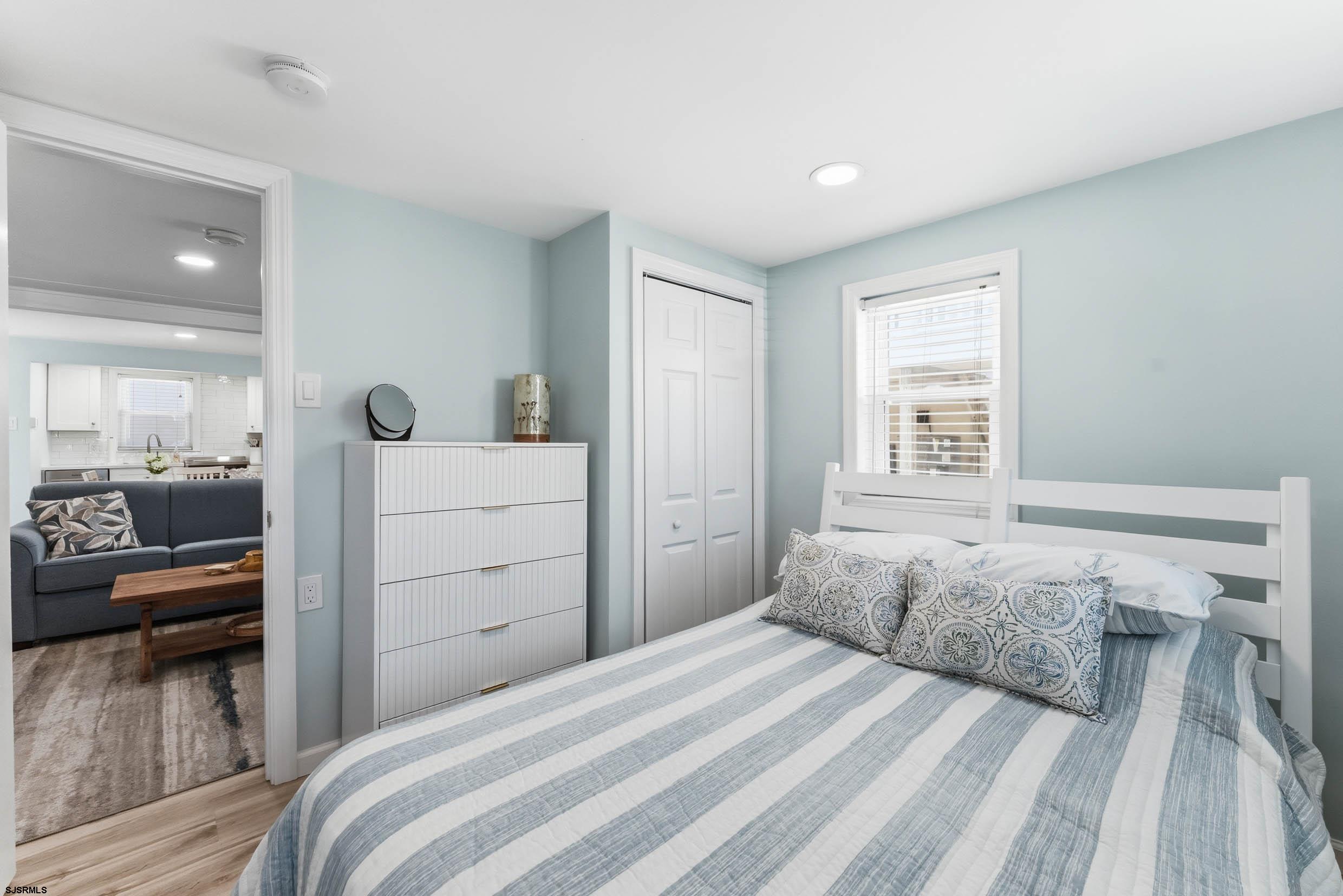 3619 Central Ave Unit: 3