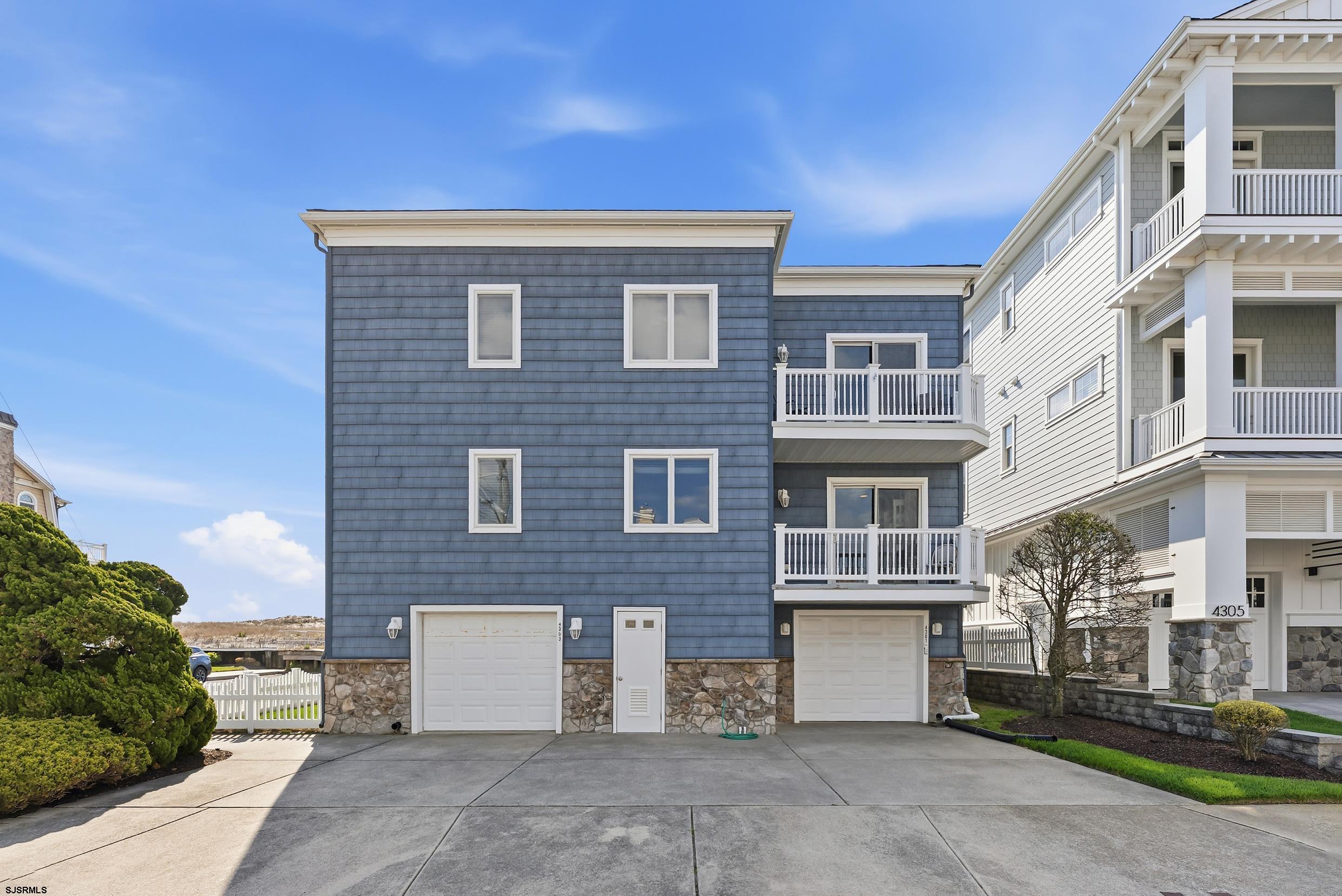 4301 Central Ave Unit: 1st Fl