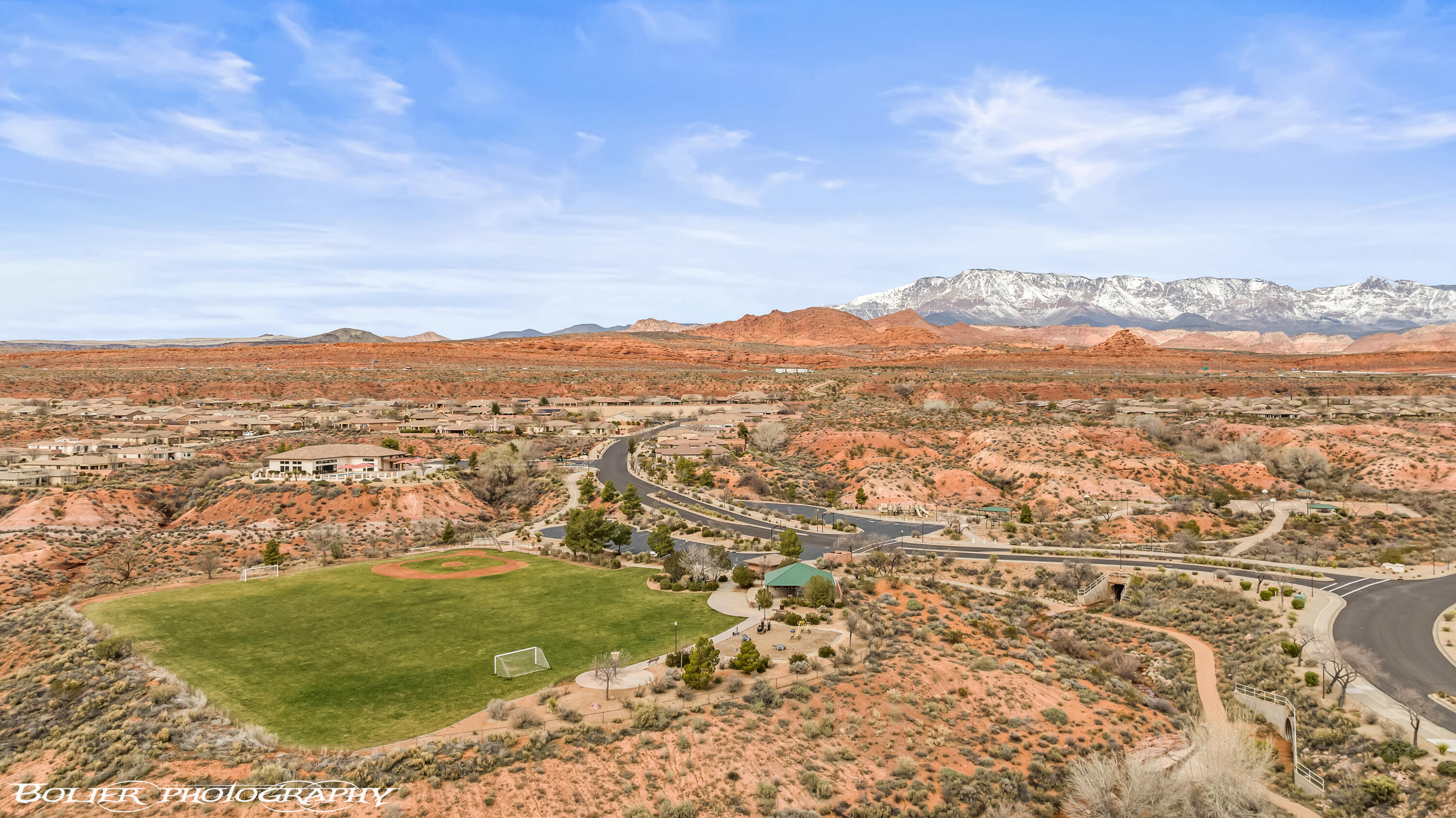 3330 E Fourteen Fairway DR