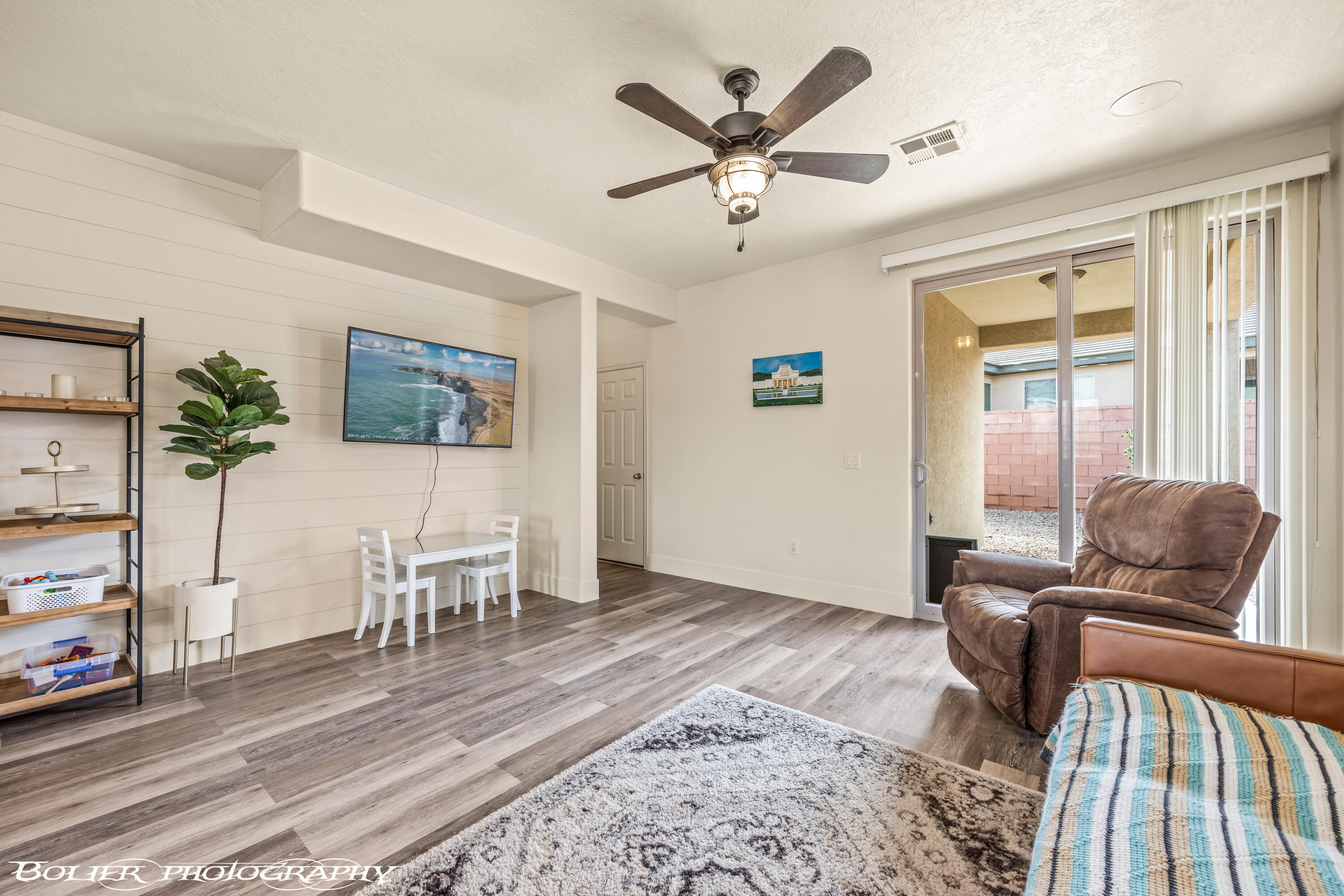3330 E Fourteen Fairway DR