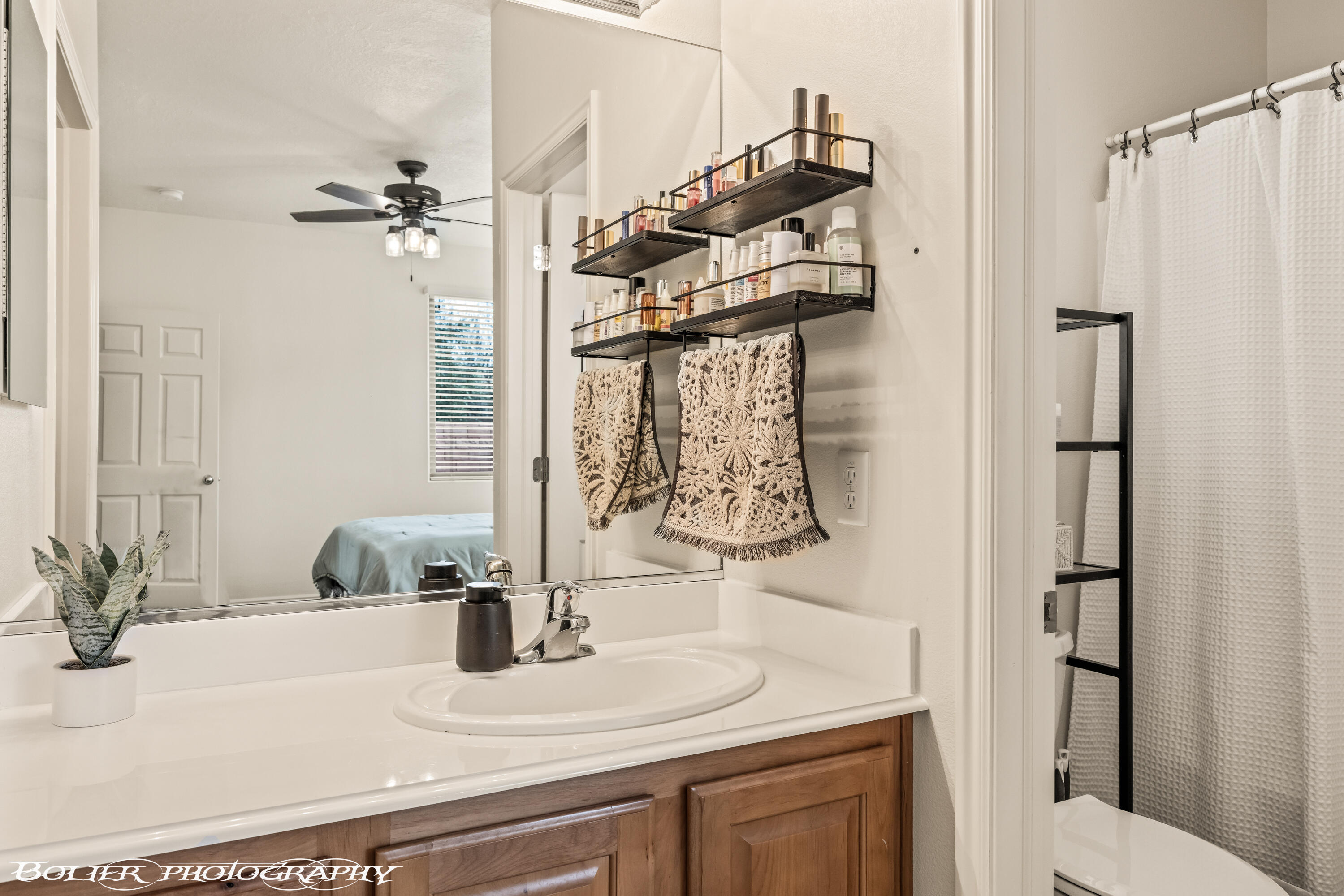 3330 E Fourteen Fairway DR