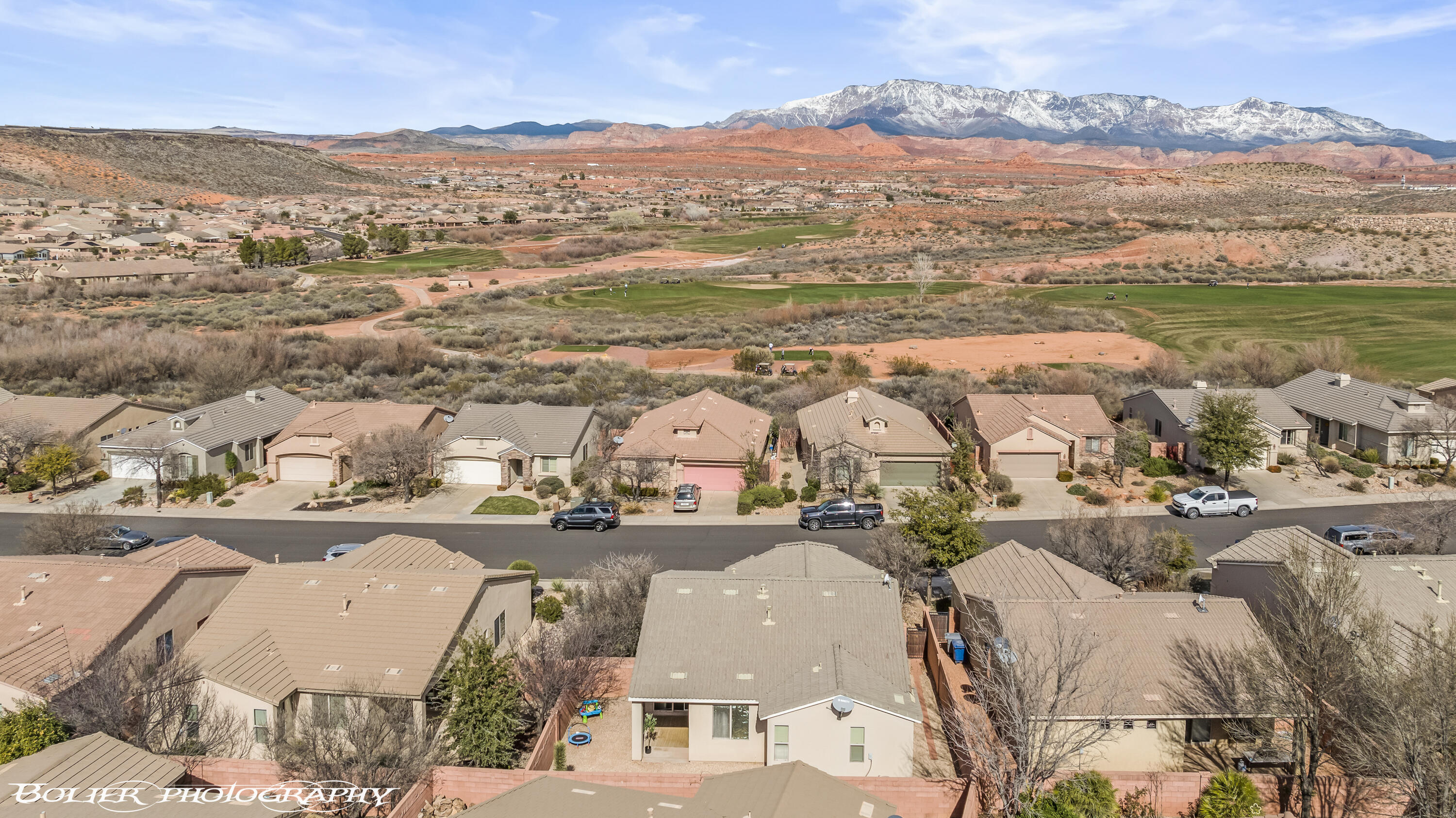 3330 E Fourteen Fairway DR