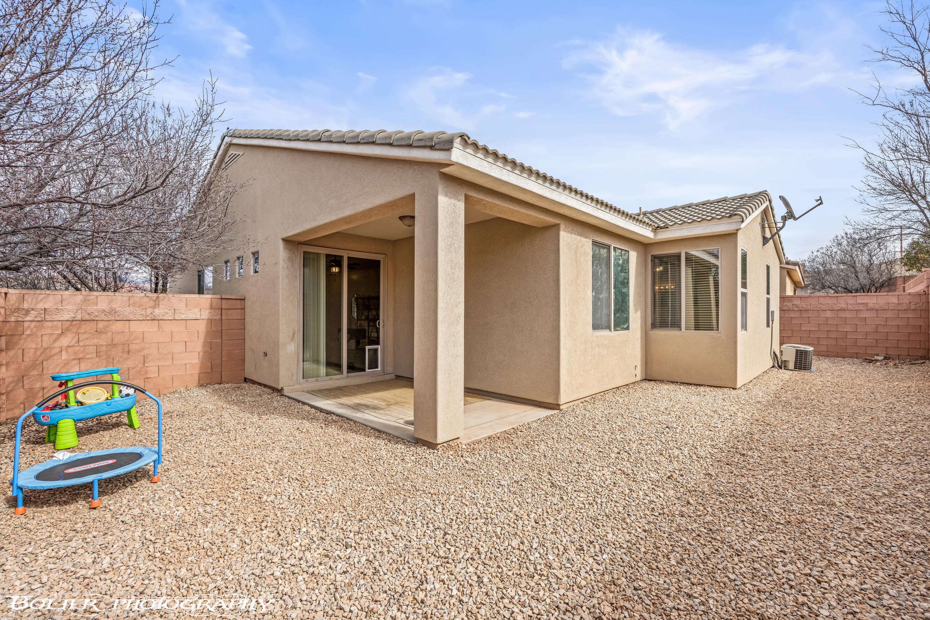 3330 E Fourteen Fairway DR