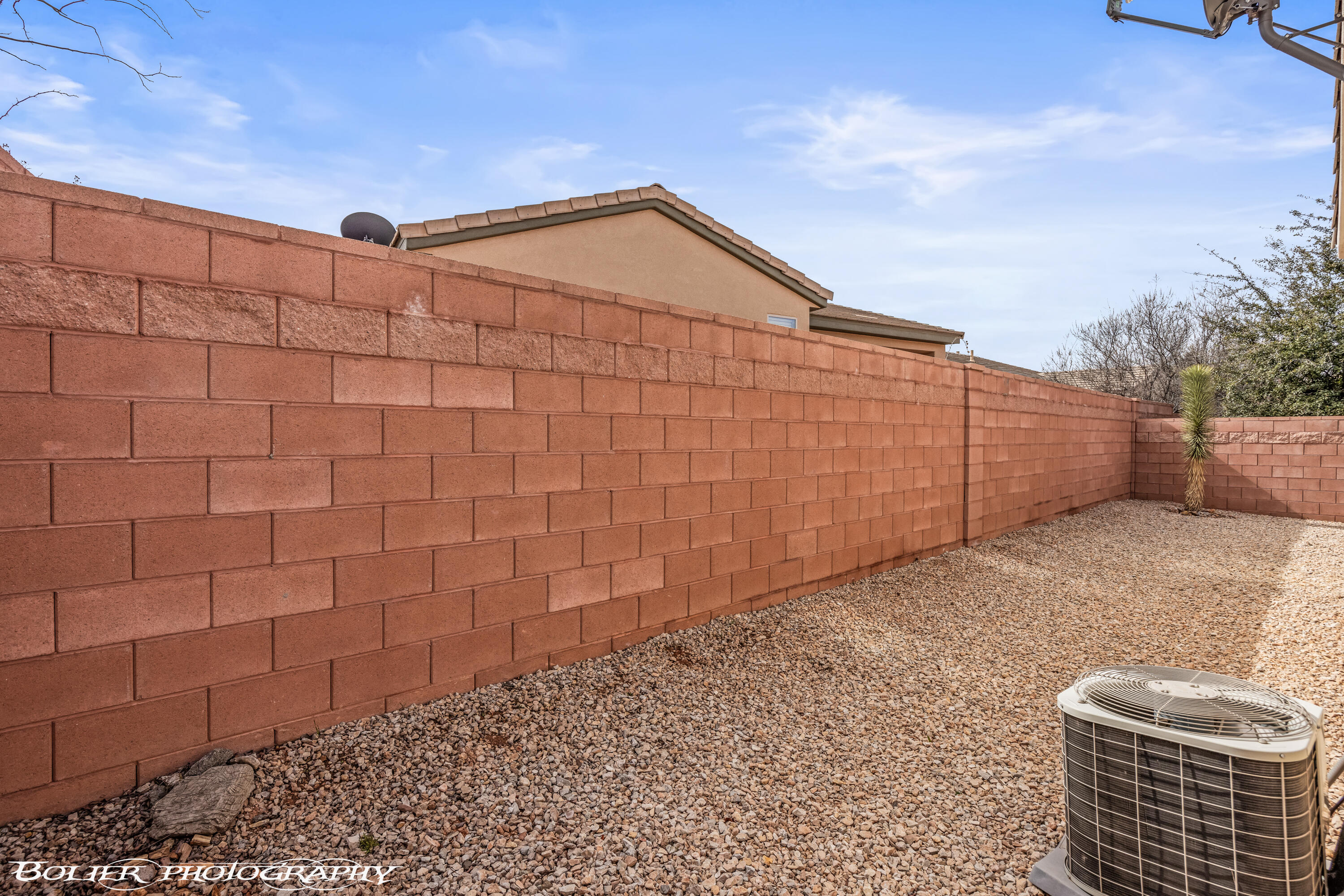 3330 E Fourteen Fairway DR