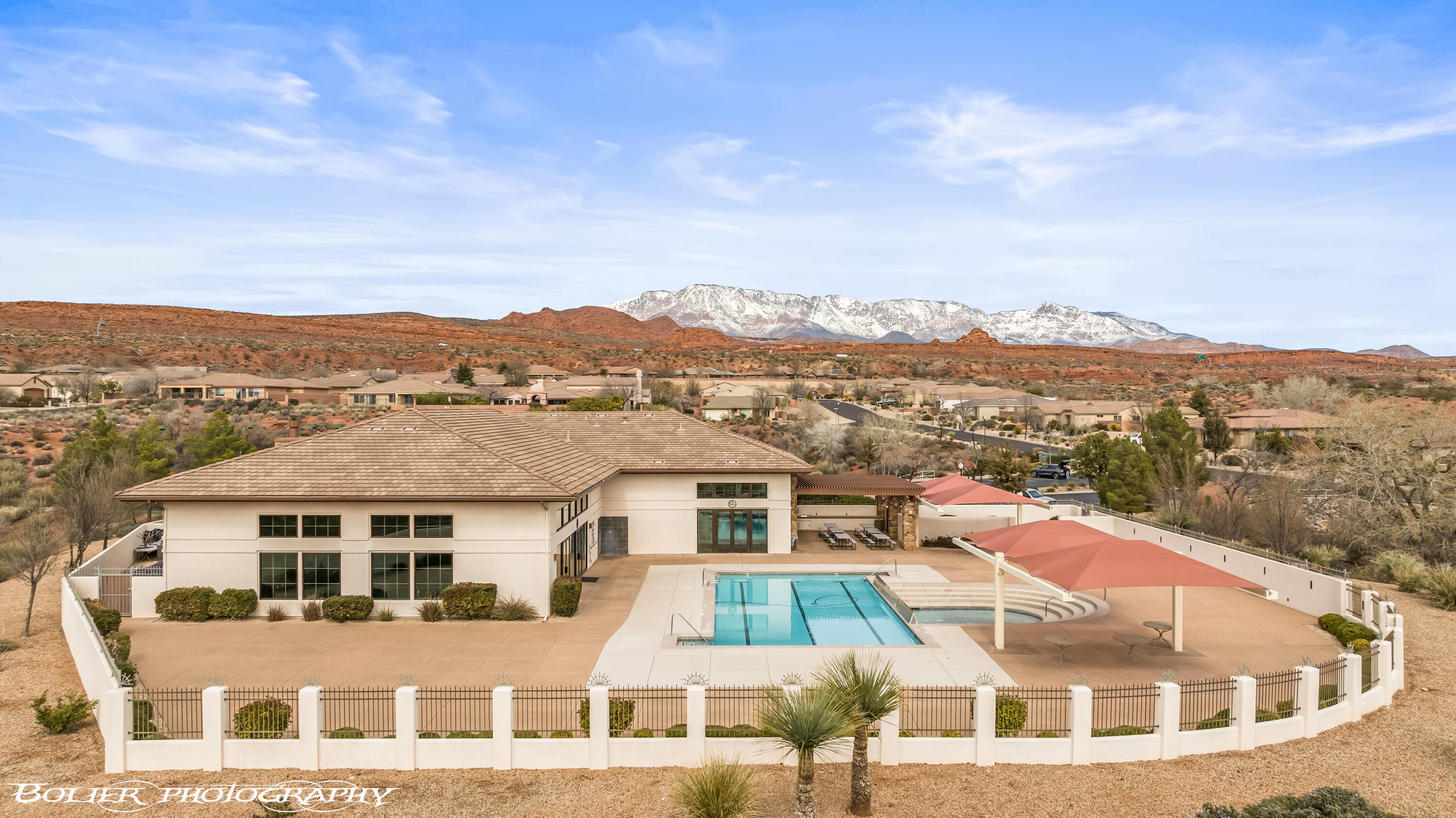 3330 E Fourteen Fairway DR