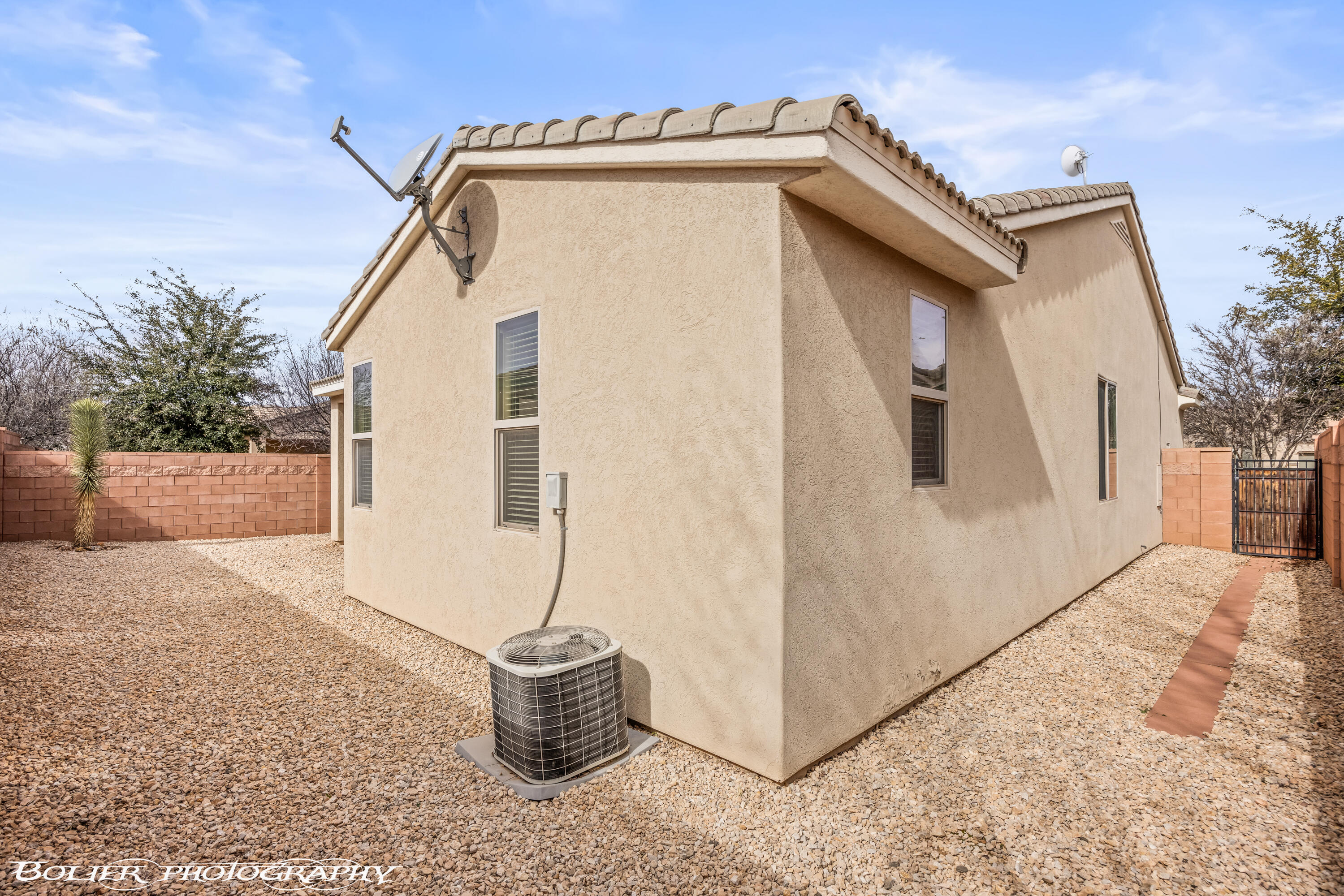 3330 E Fourteen Fairway DR