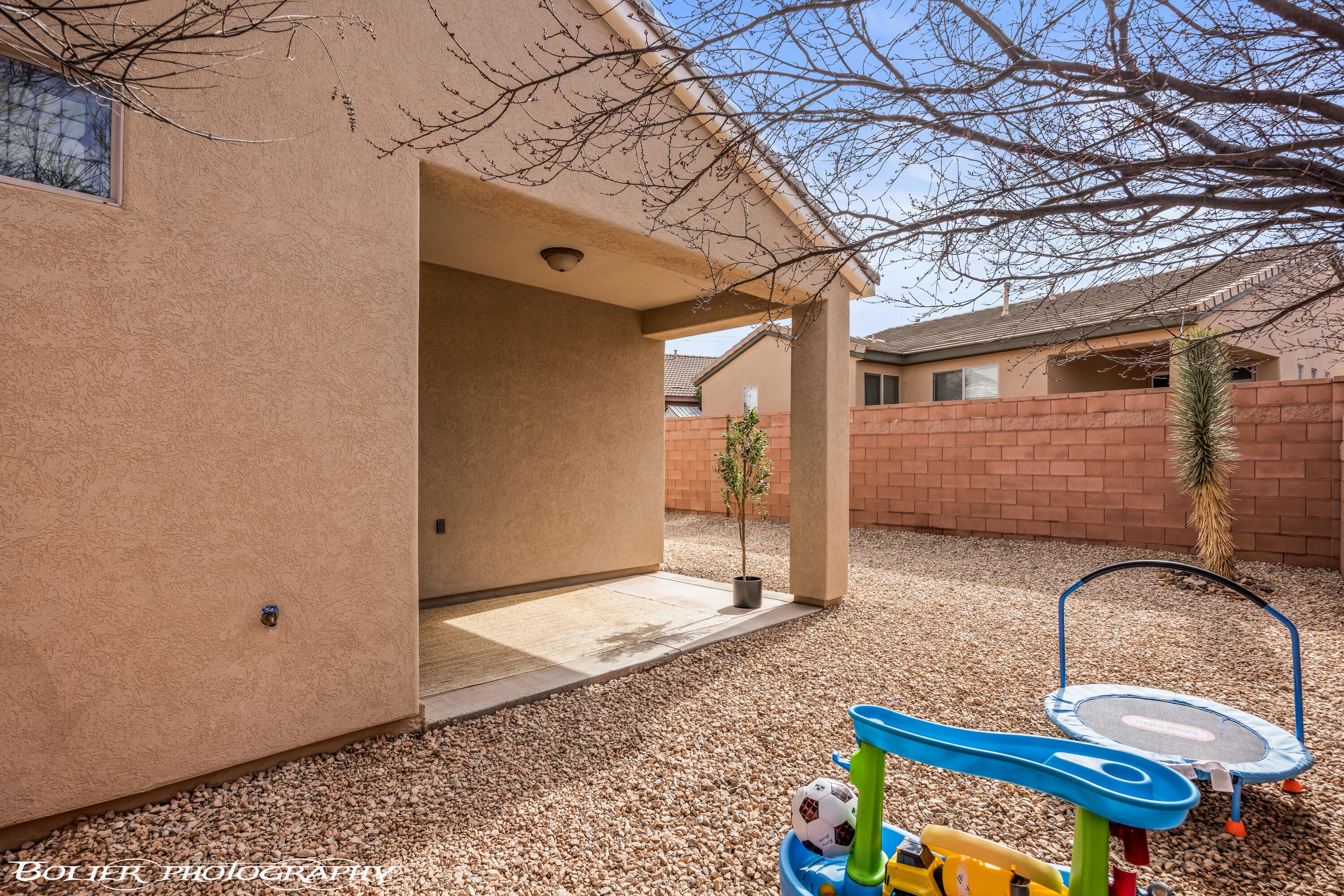 3330 E Fourteen Fairway DR