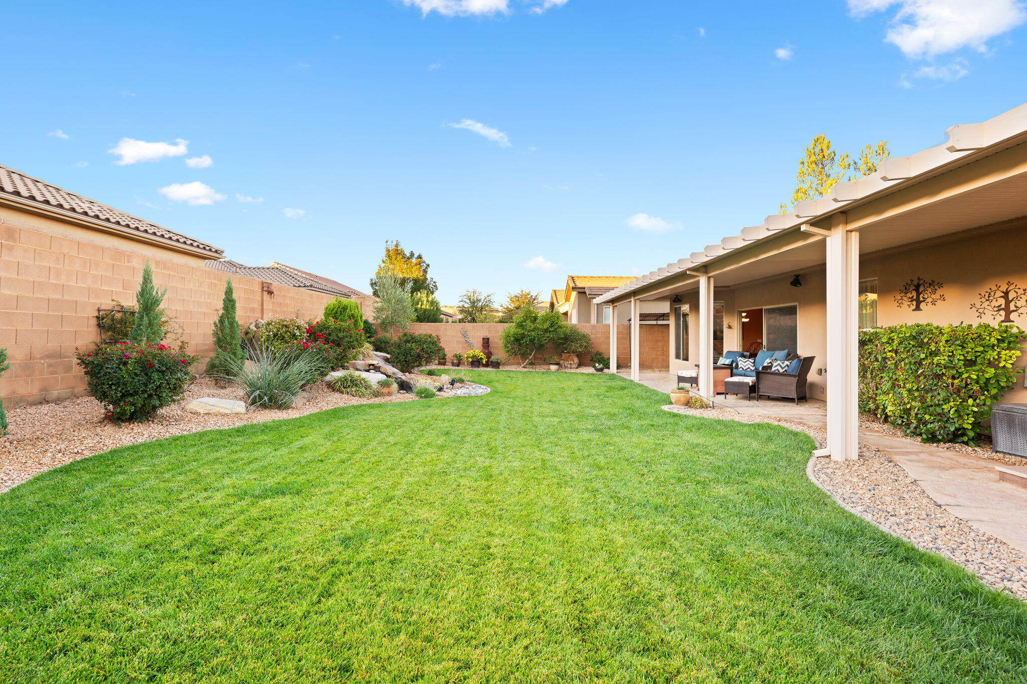 1469 W Heatherglen