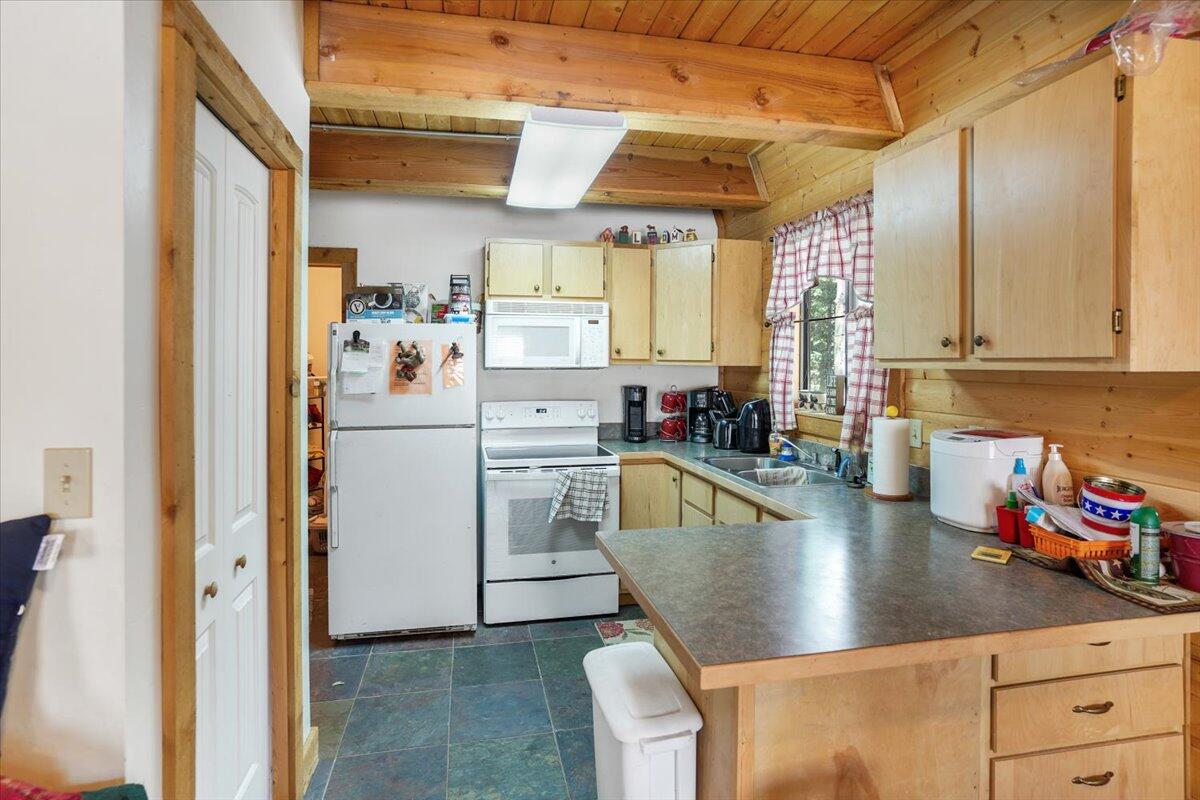 4443 Buck Way