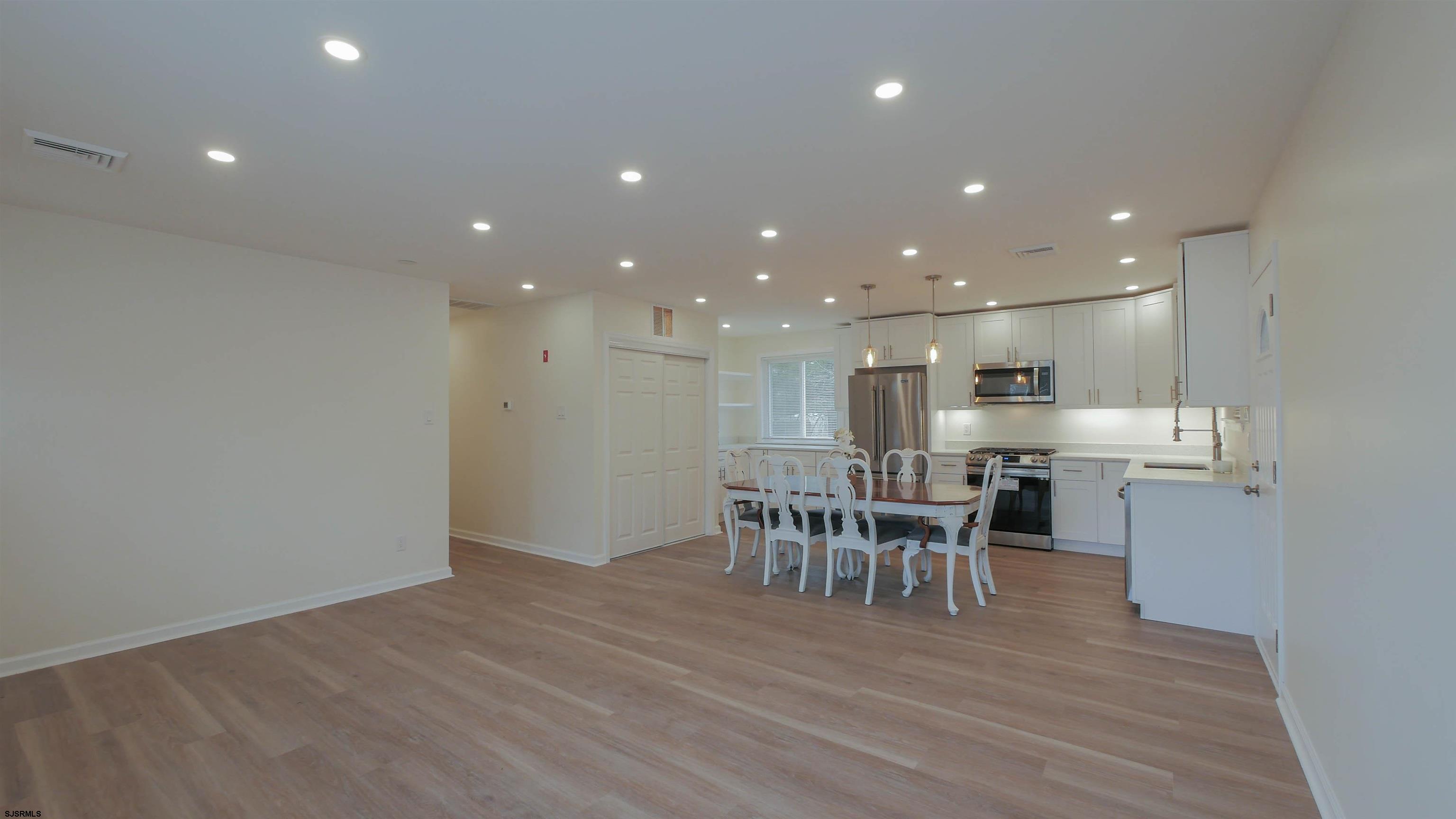 911 Woodland Ave Ave