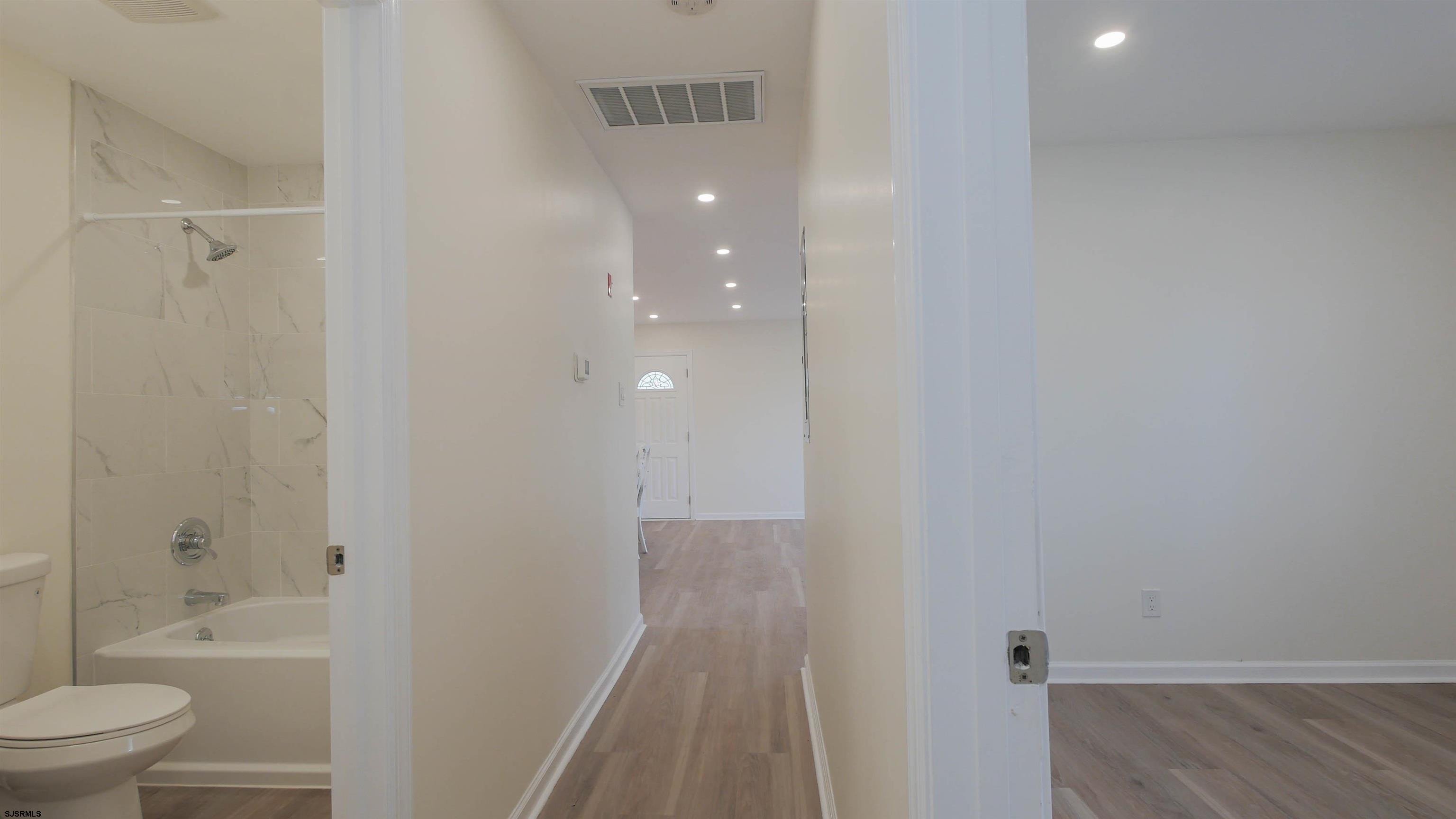 911 Woodland Ave Ave