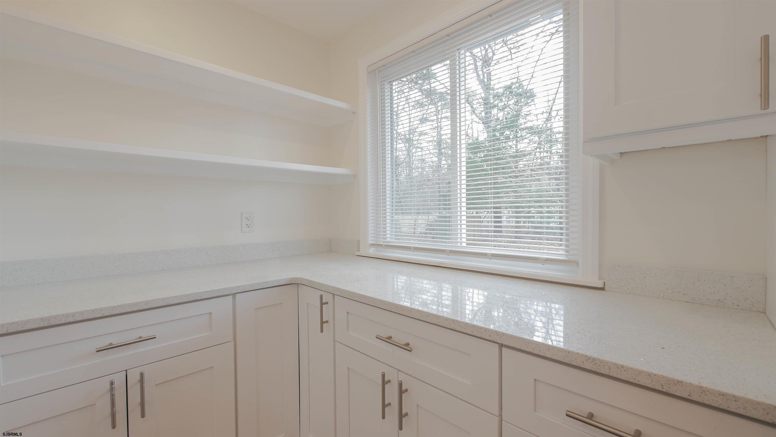 911 Woodland Ave Ave