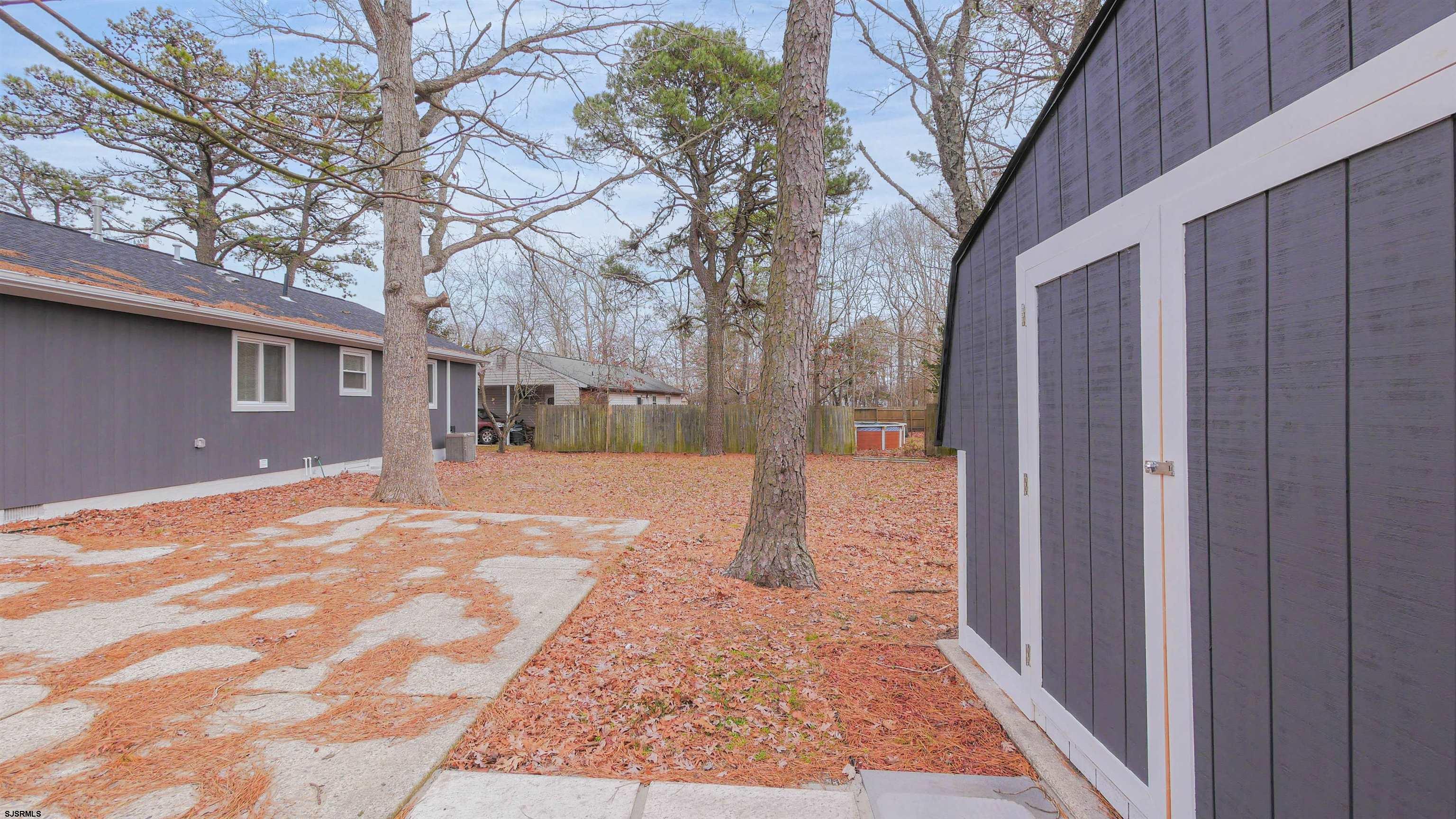 911 Woodland Ave Ave