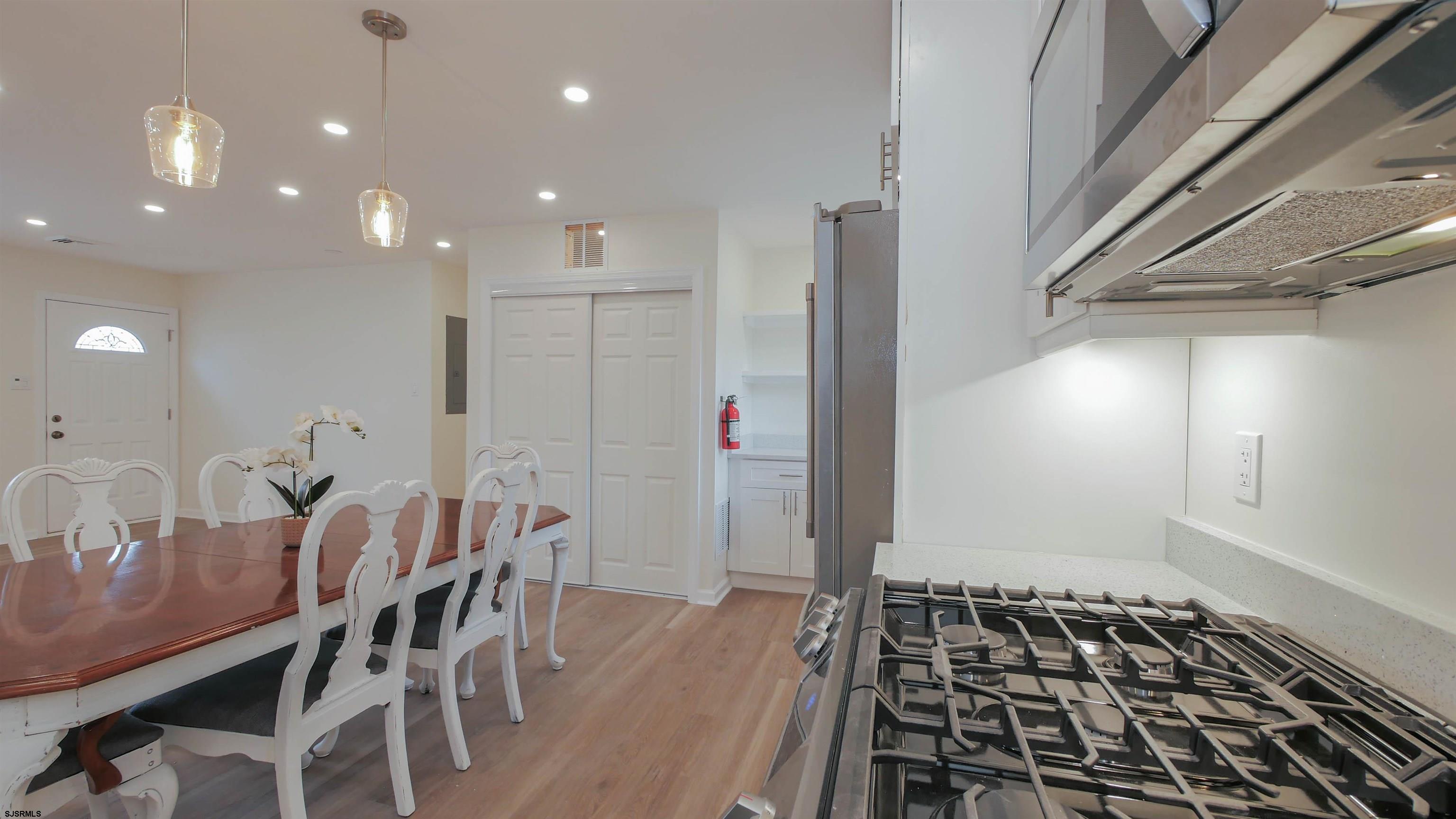 911 Woodland Ave Ave