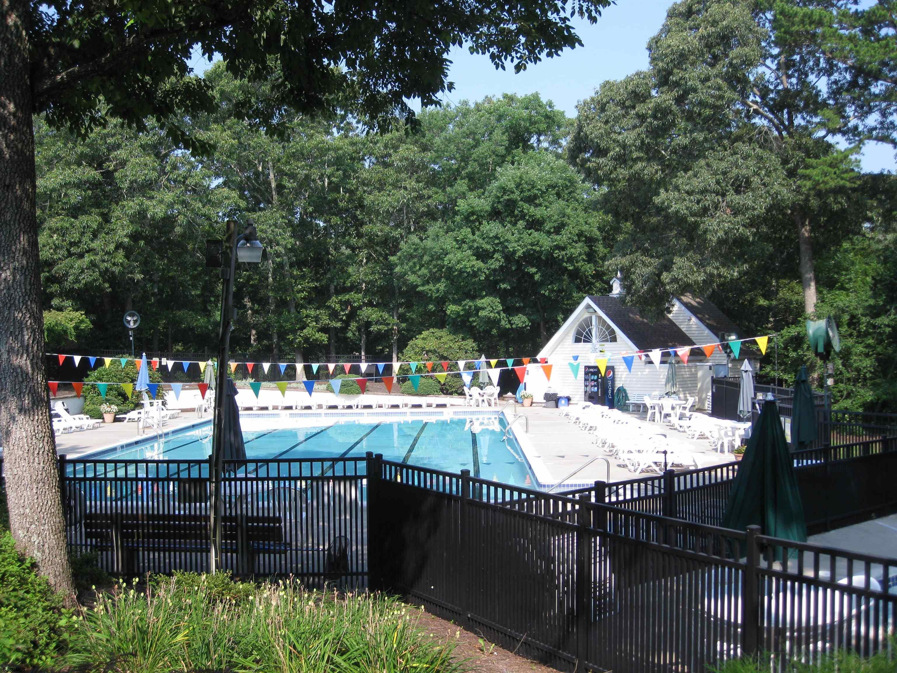 815 Fishers Creek Road Unit: 815