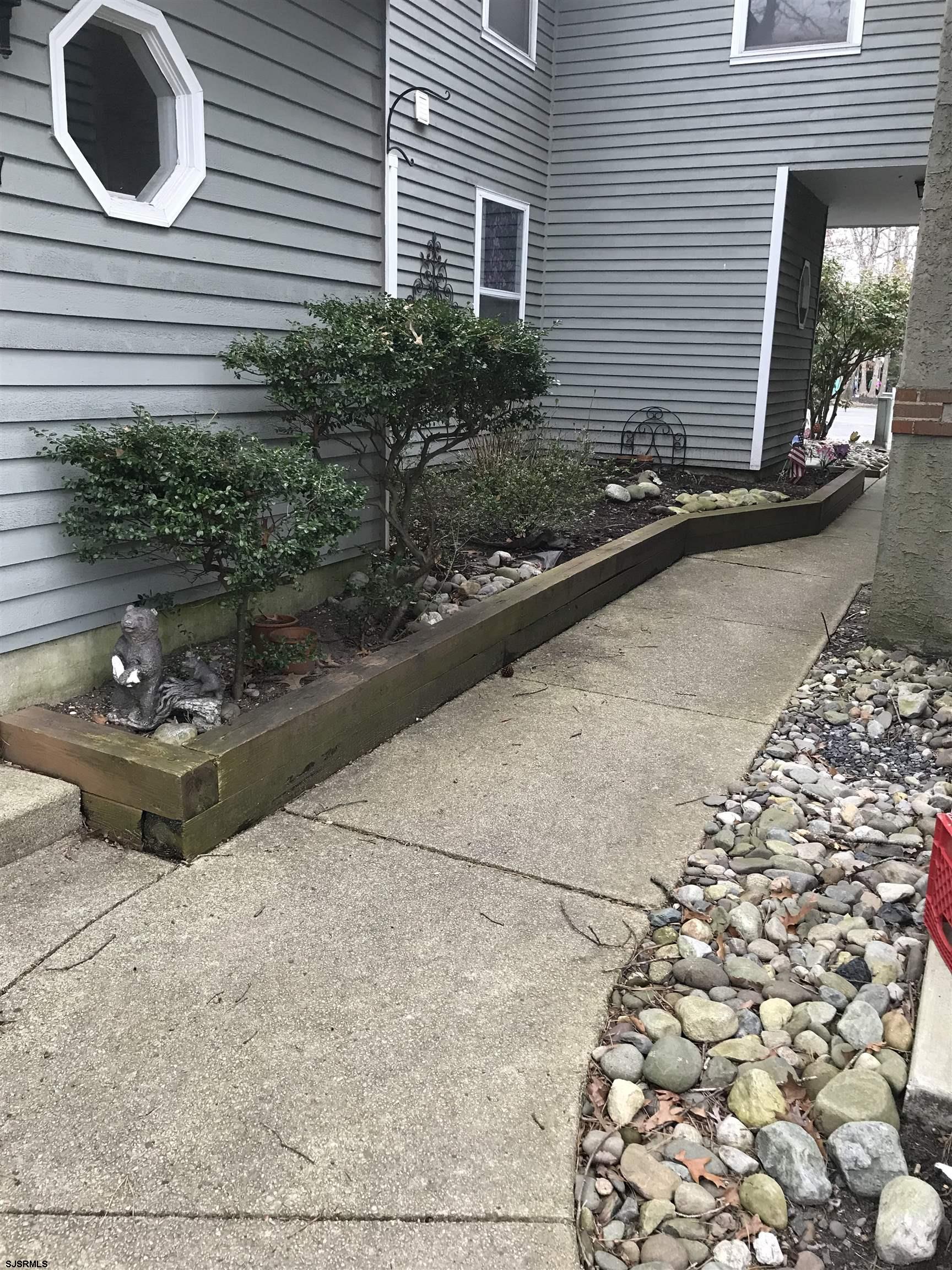 815 Fishers Creek Road Unit: 815