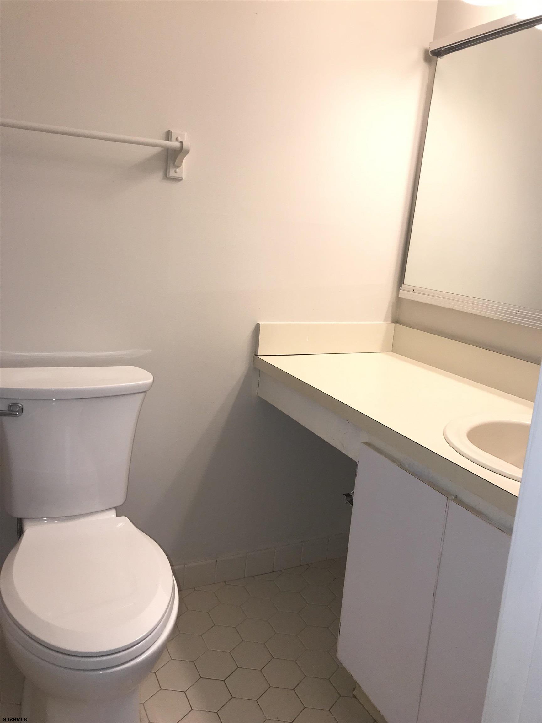 815 Fishers Creek Road Unit: 815