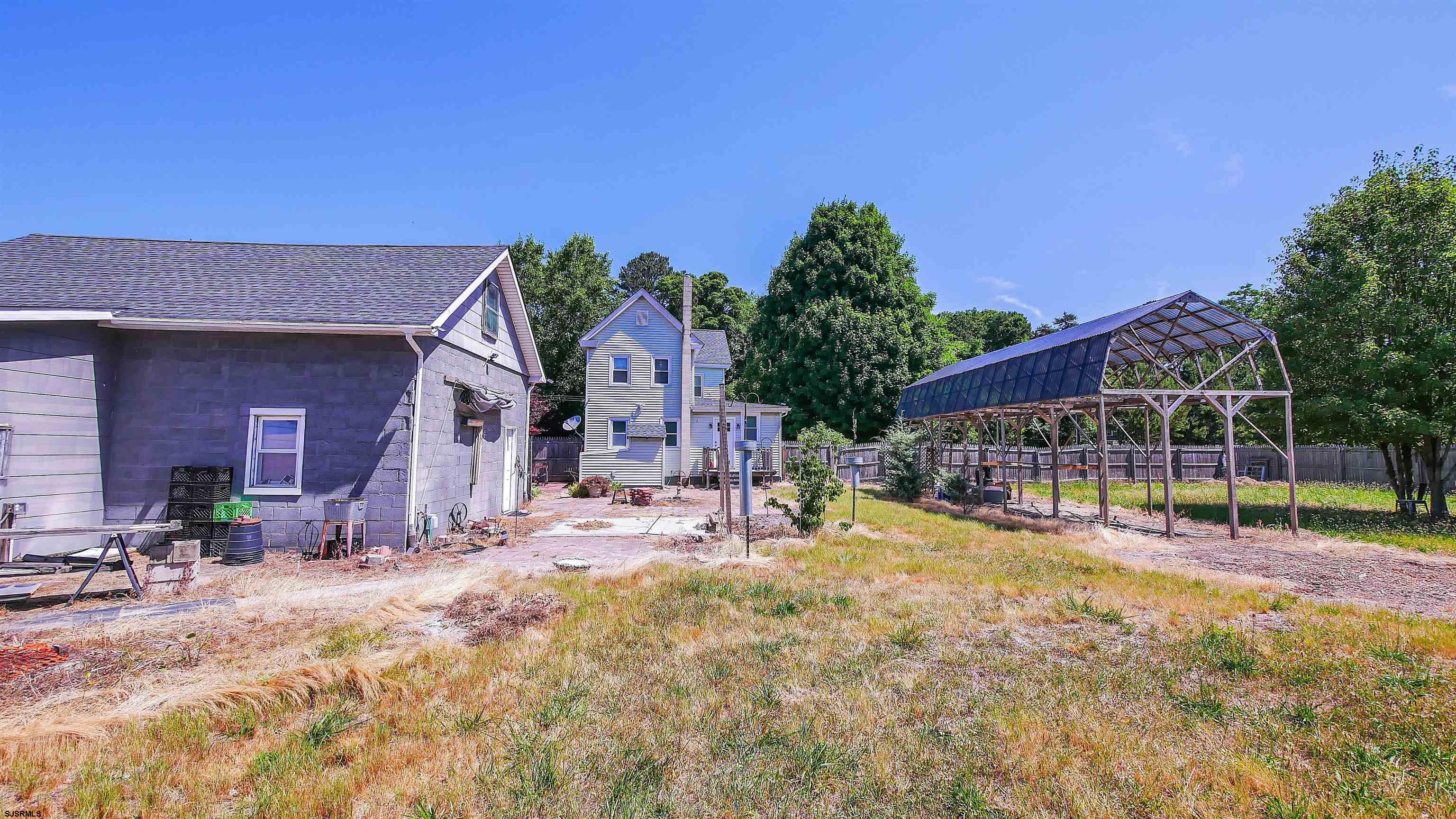 810 E Moss Mill Road