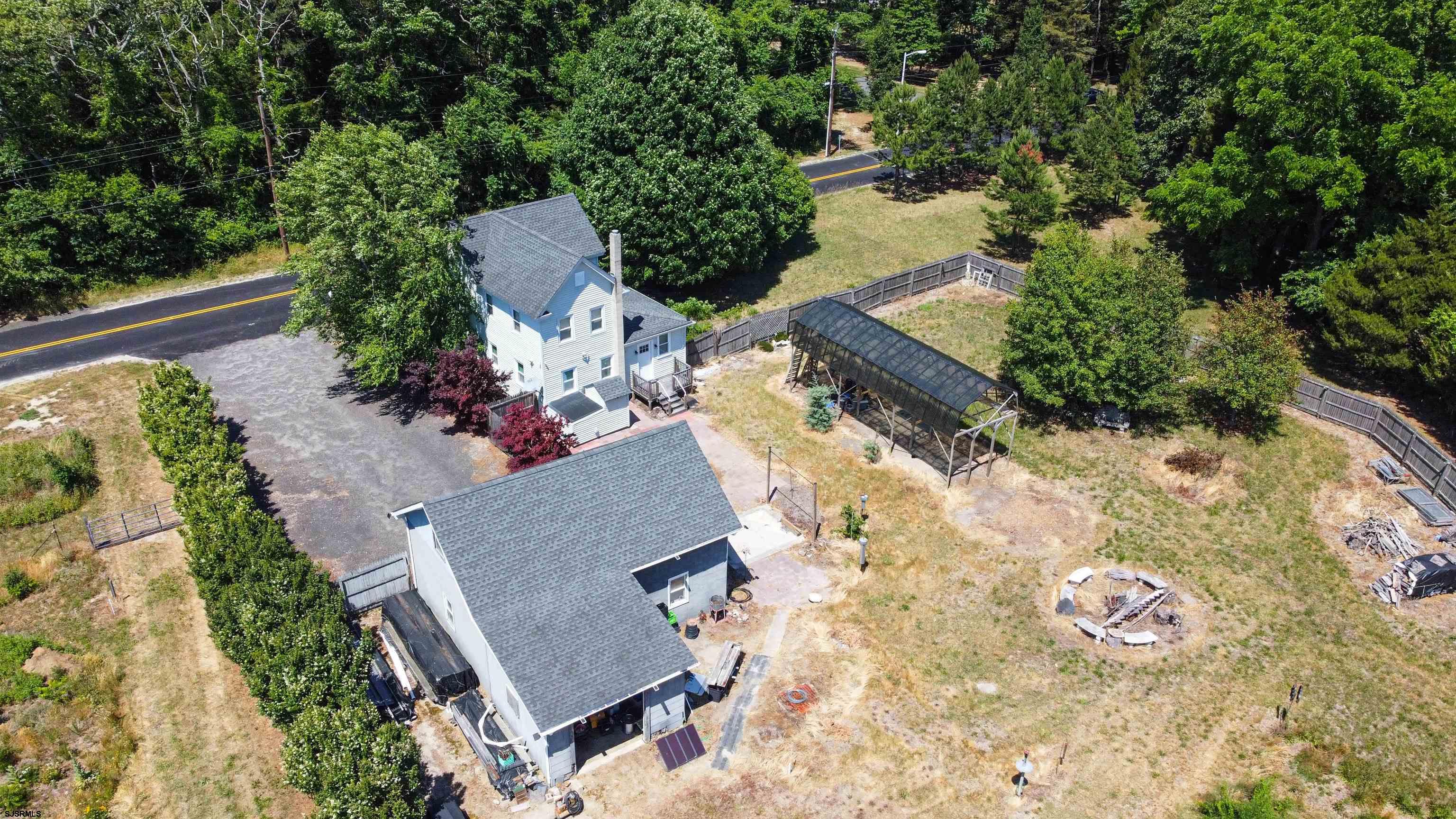 810 E Moss Mill Road