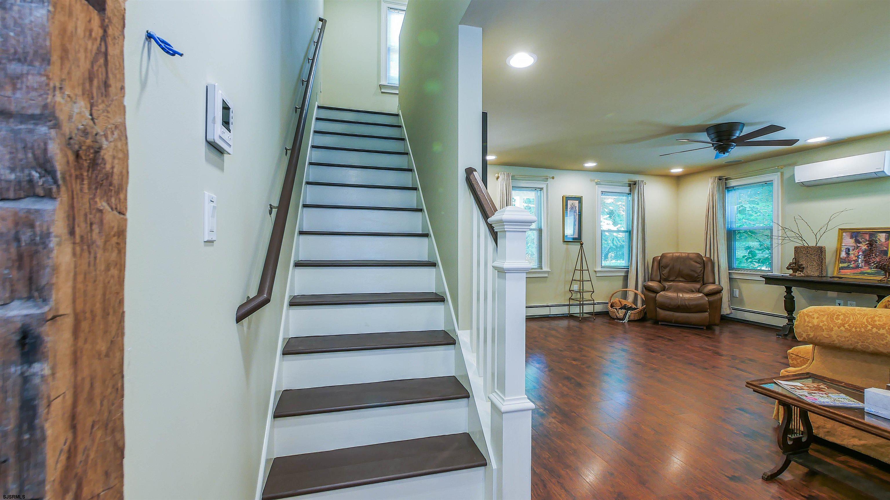 810 E Moss Mill Road