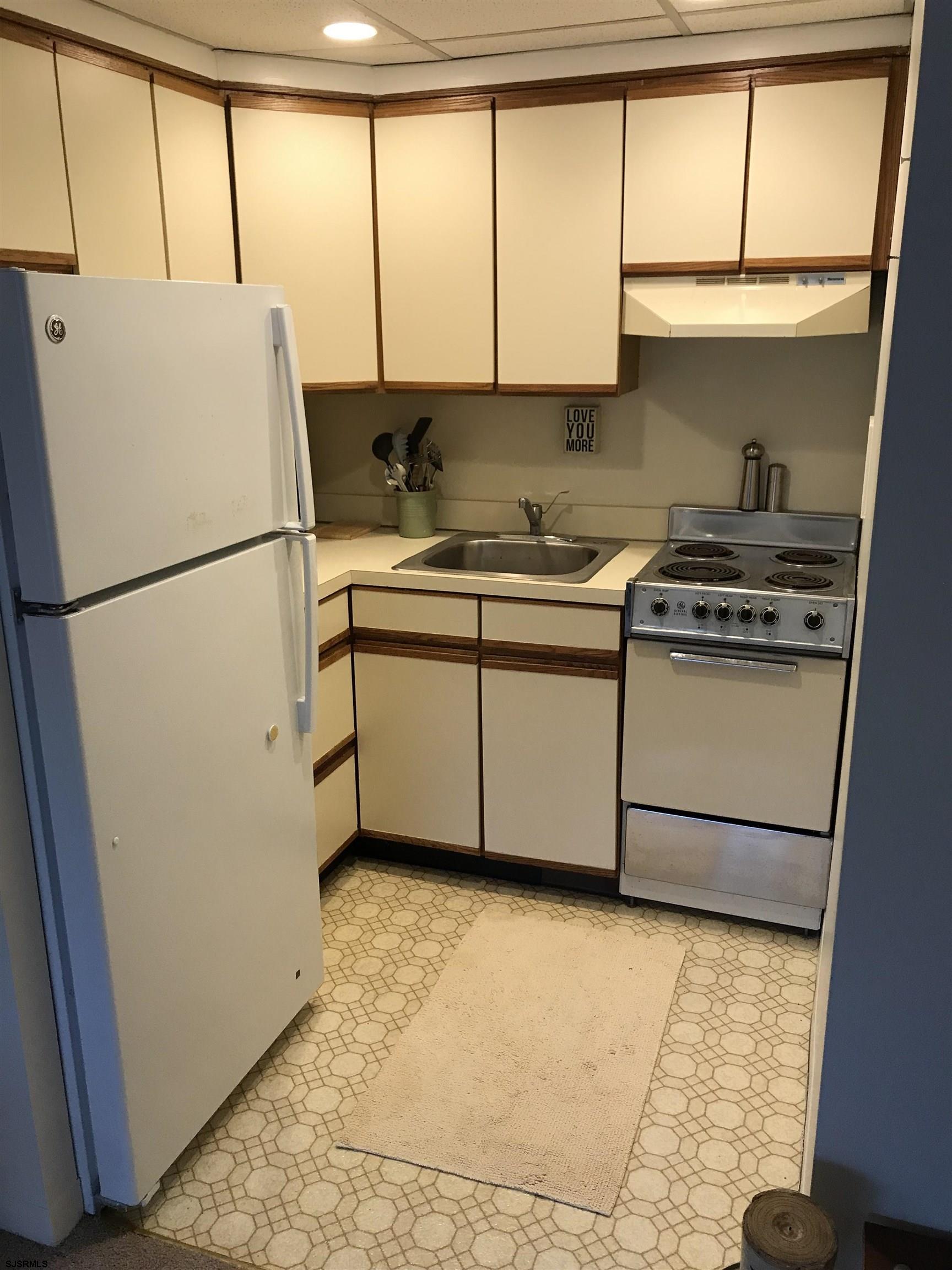 2834 Atlantic Ave Unit: 1214