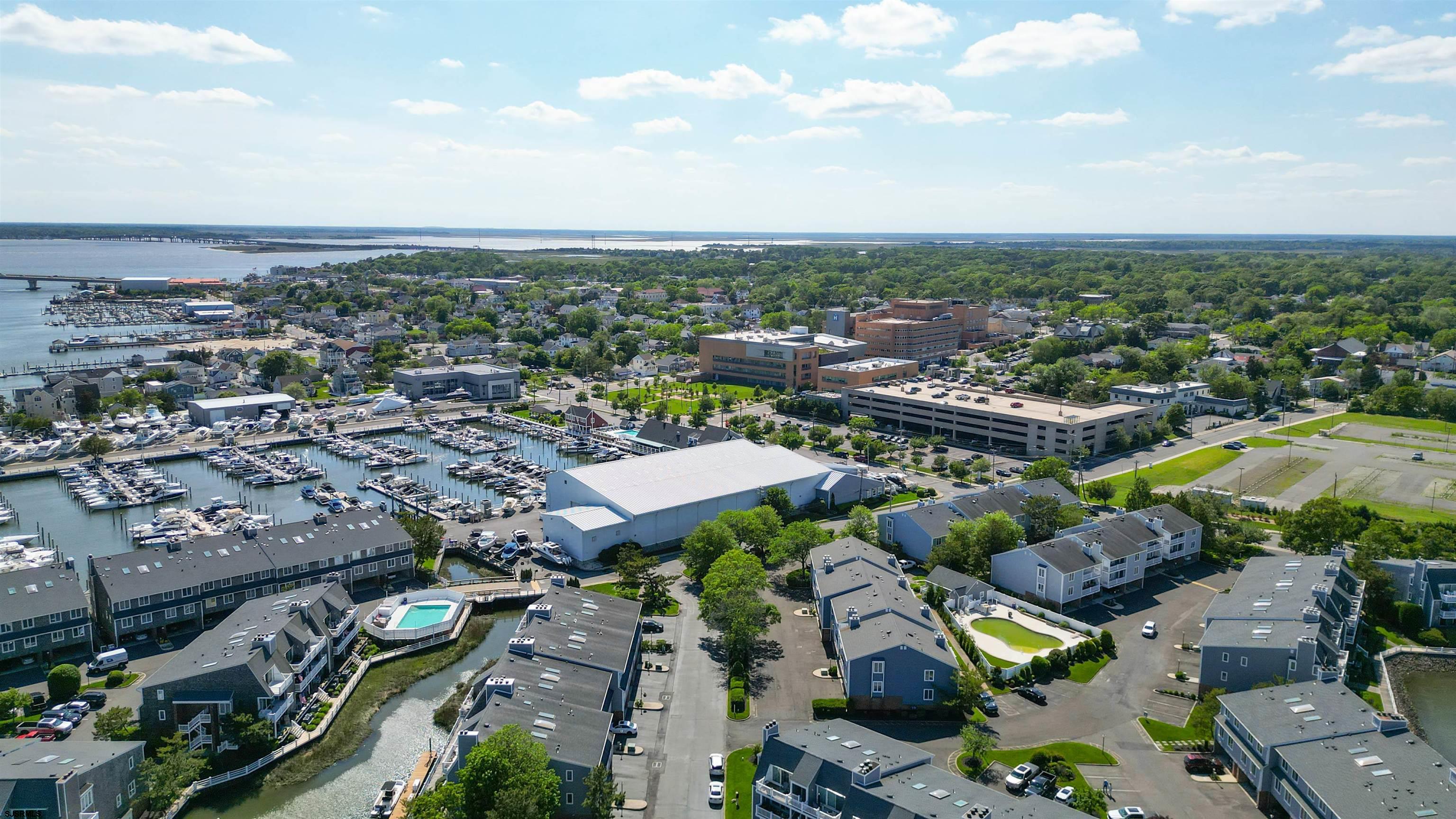 903 Harbour Cove Unit: 903