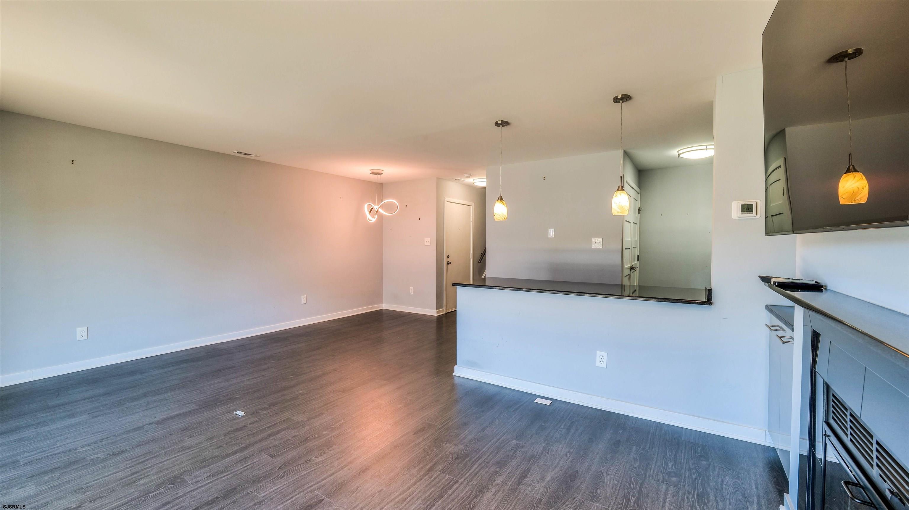 903 Harbour Cove Unit: 903