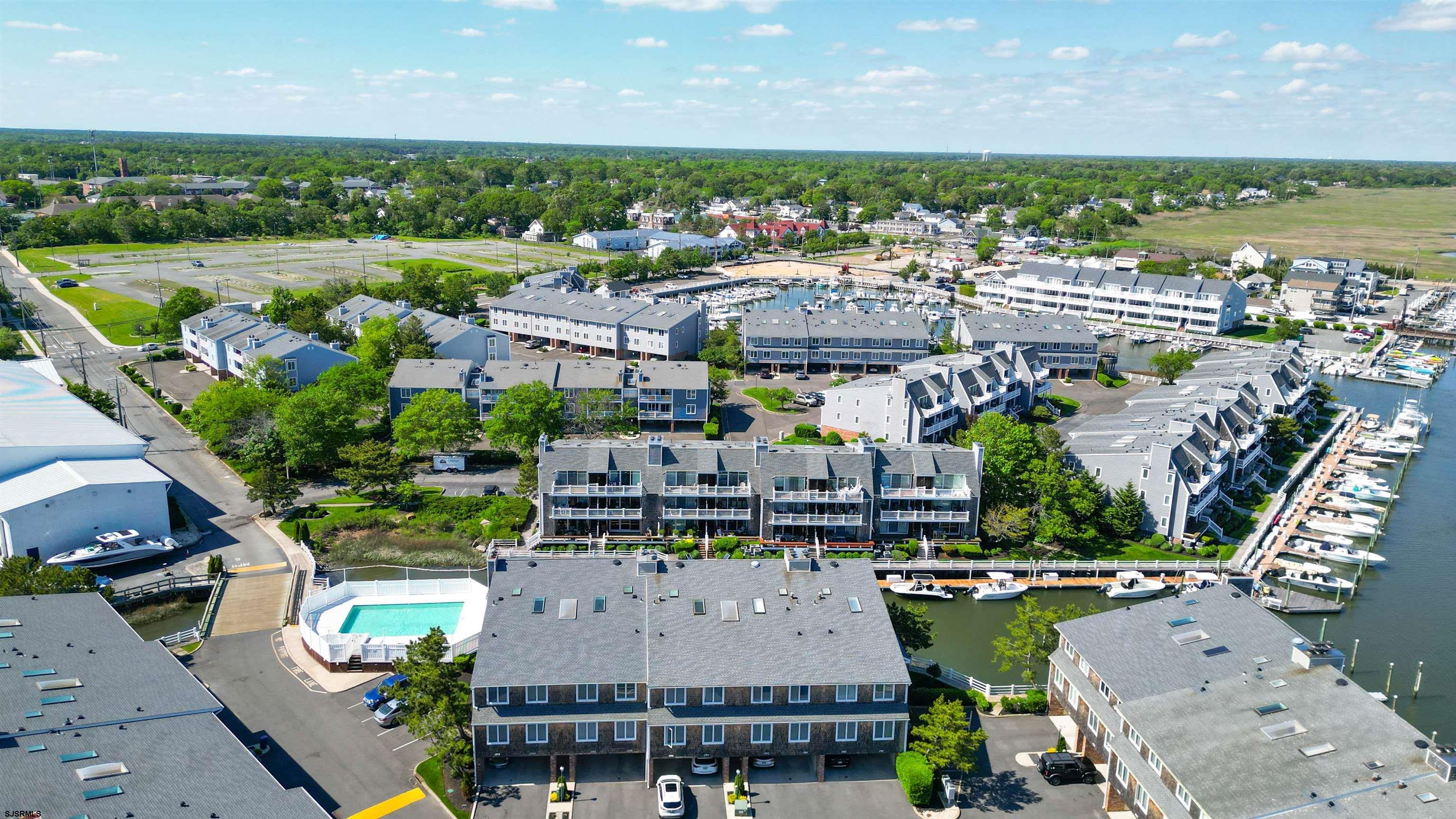 903 Harbour Cove Unit: 903