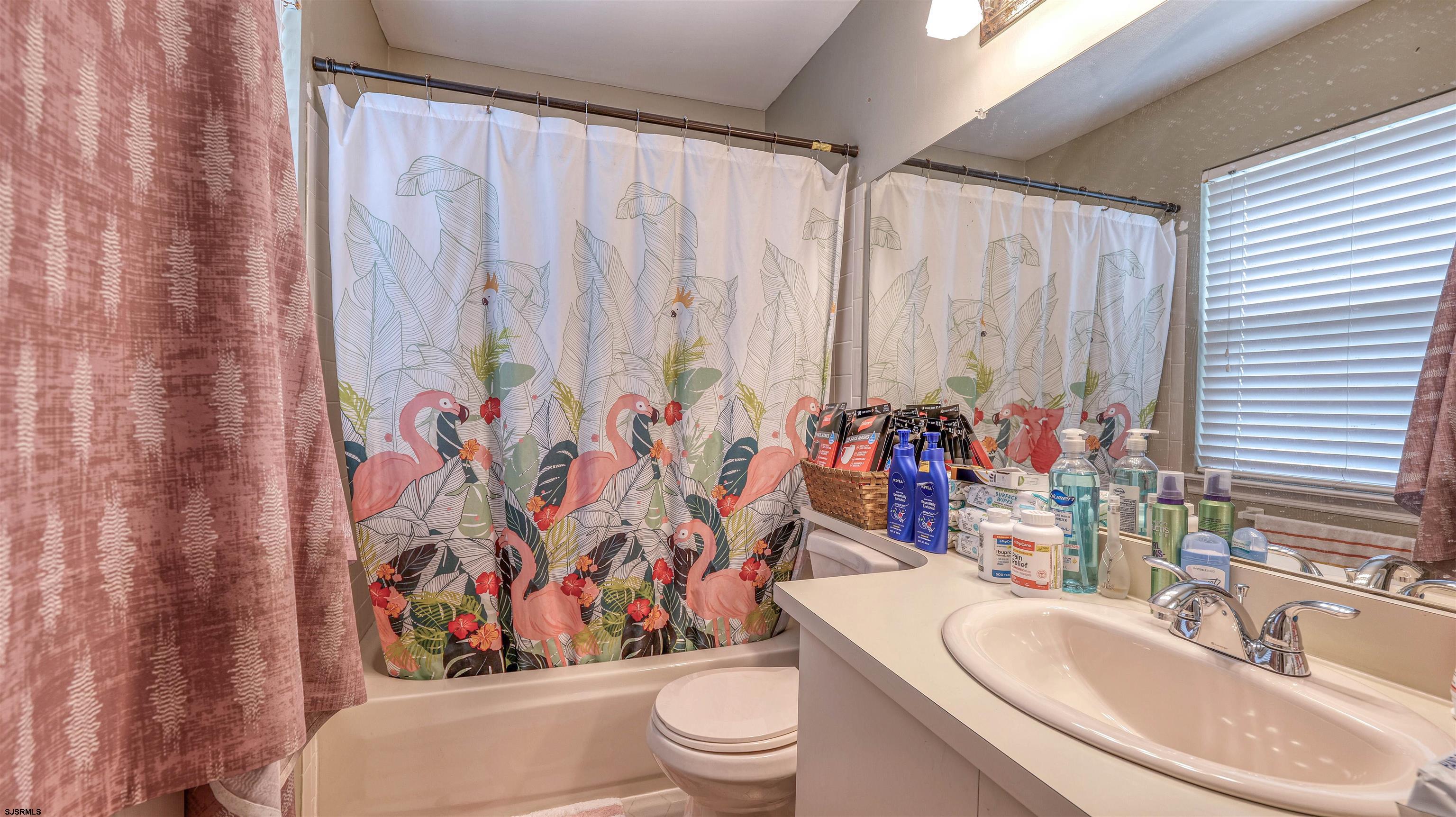 164 E Mourning Dove Way