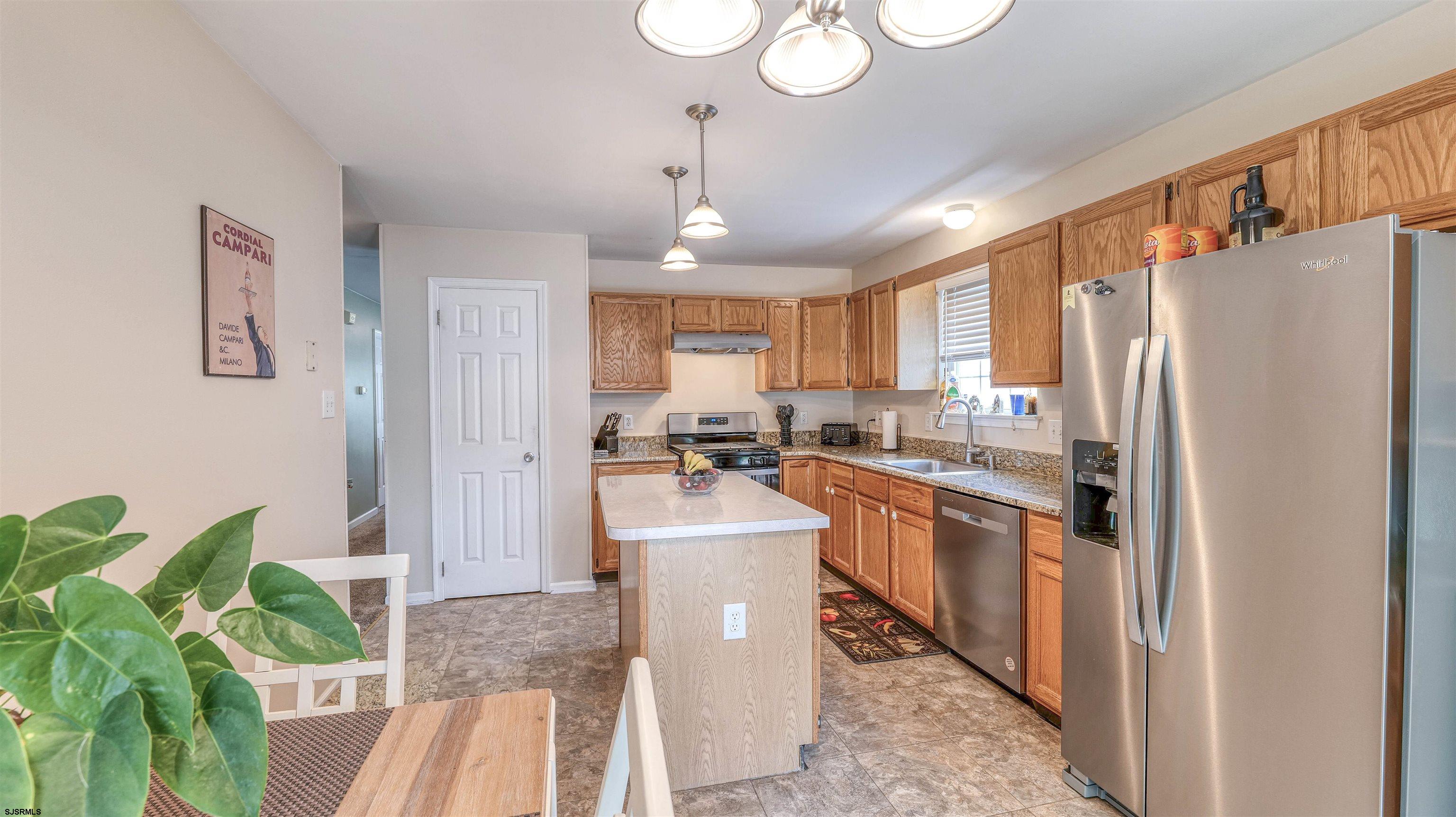 164 E Mourning Dove Way