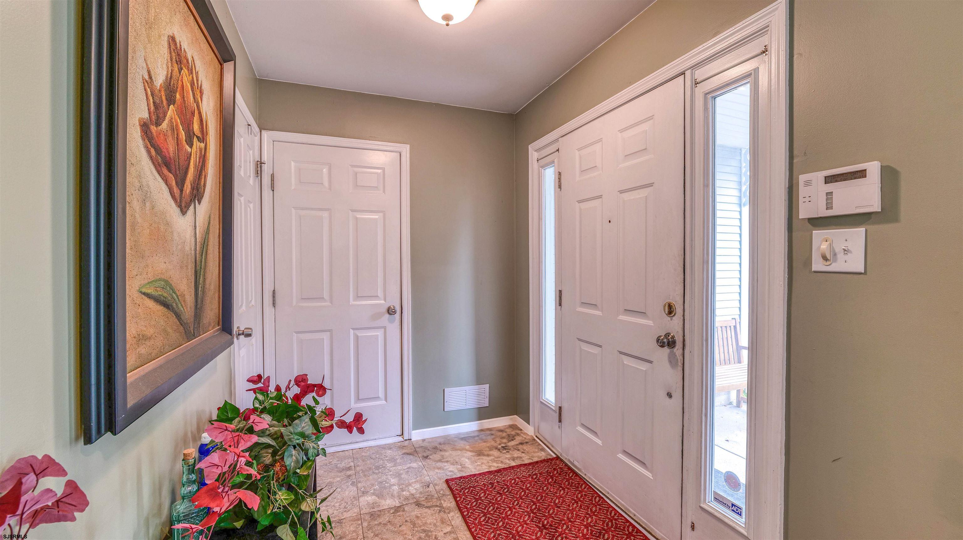164 E Mourning Dove Way